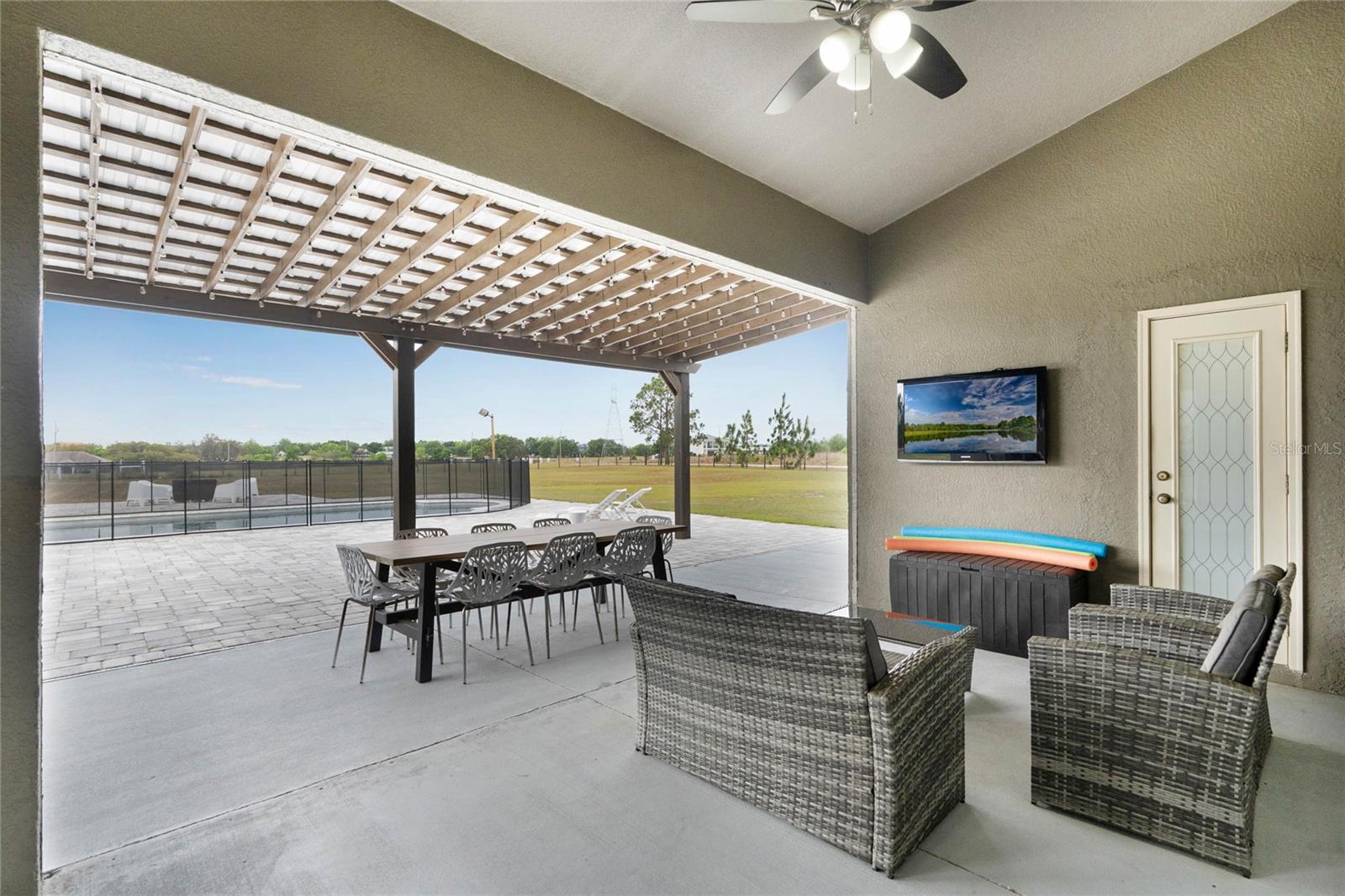 11400 LOVERS LN, WINTER GARDEN, FL, 34787