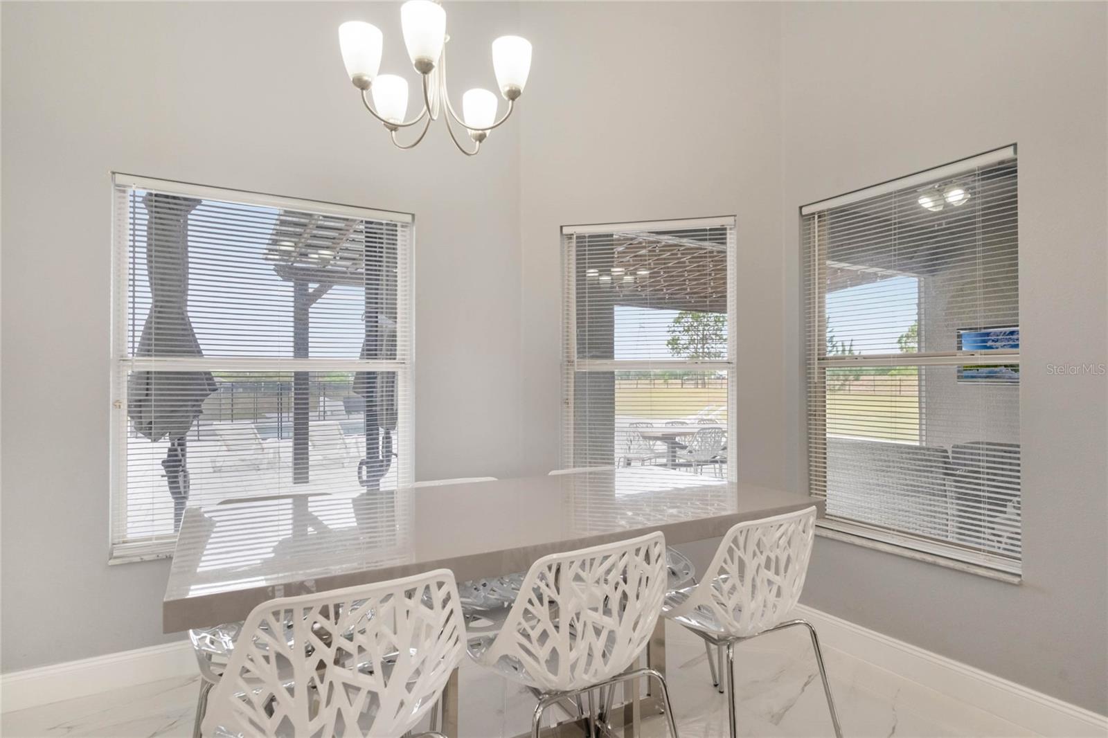 11400 LOVERS LN, WINTER GARDEN, FL, 34787