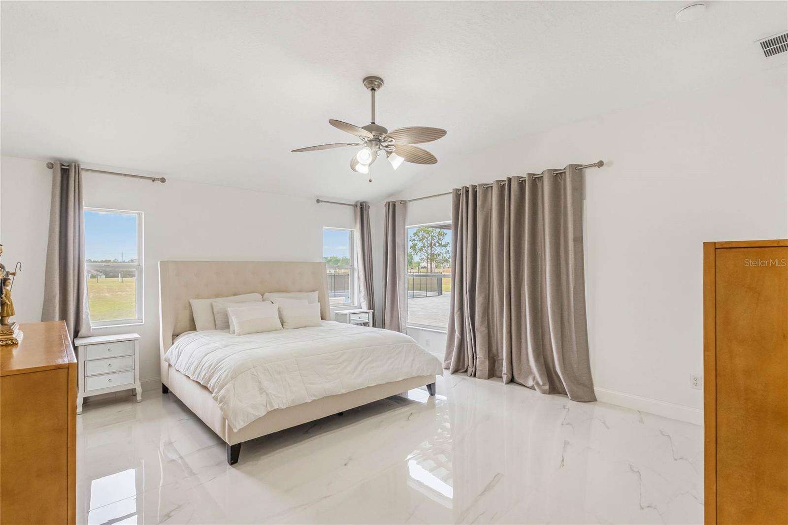 11400 LOVERS LN, WINTER GARDEN, FL, 34787