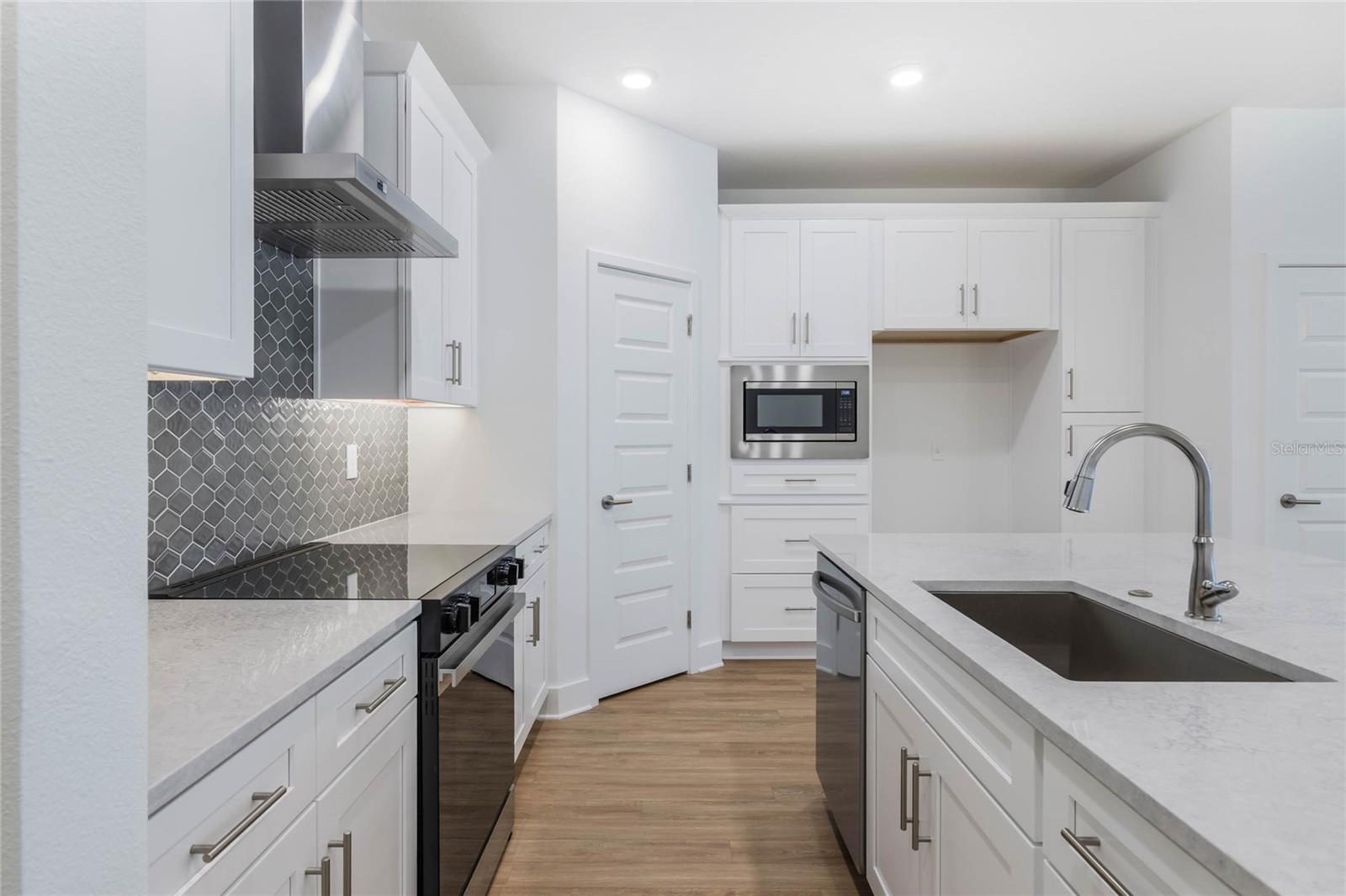 13540 AUTUMN HARVEST AVE, WINTER GARDEN, FL, 34787