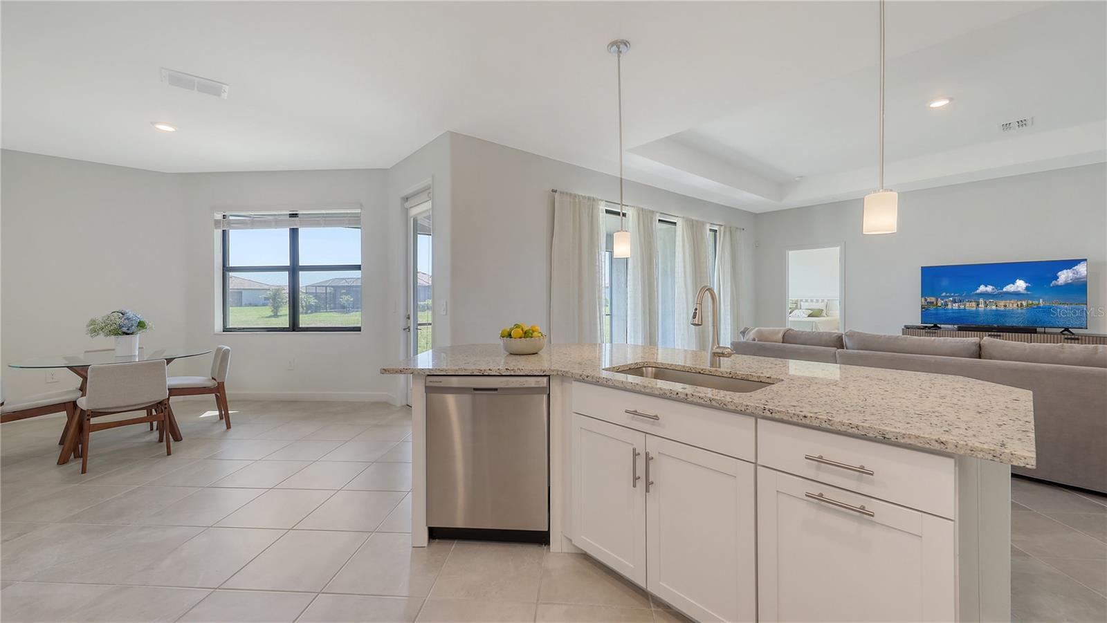 15332 SERENE SHORES LOOP ST, BRADENTON, FL, 34211