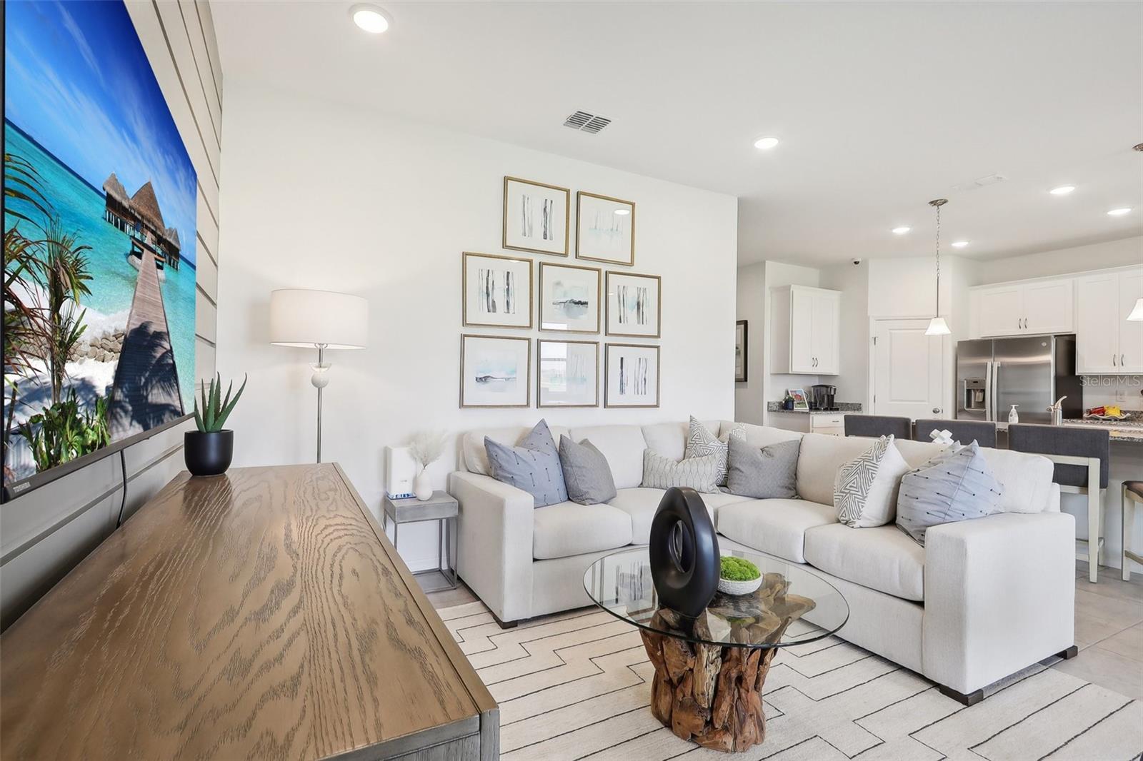 10132 HUNTINGNET WAY, LEESBURG, FL, 34748