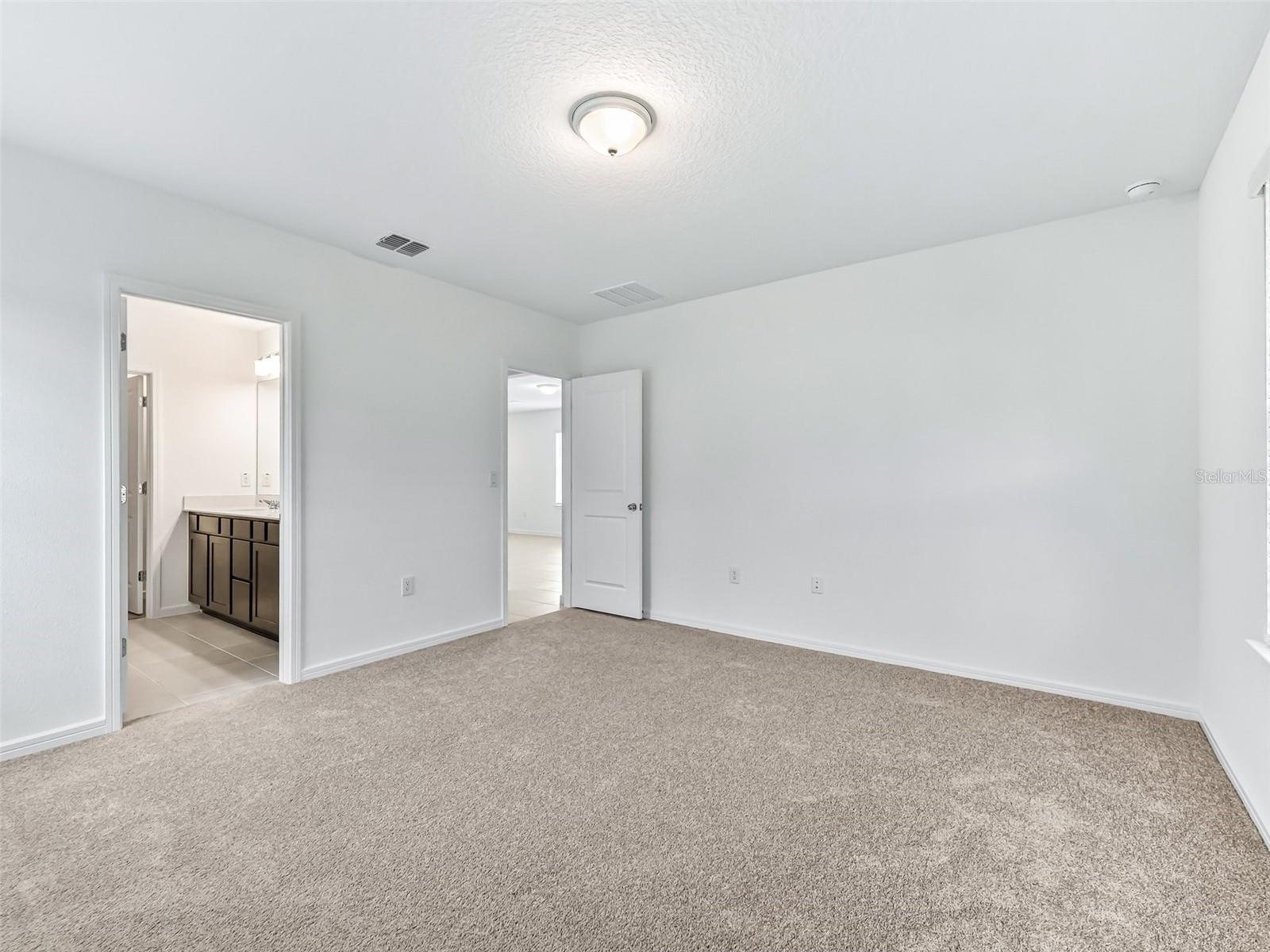 8355 SW 54TH LOOP, OCALA, FL, 34481