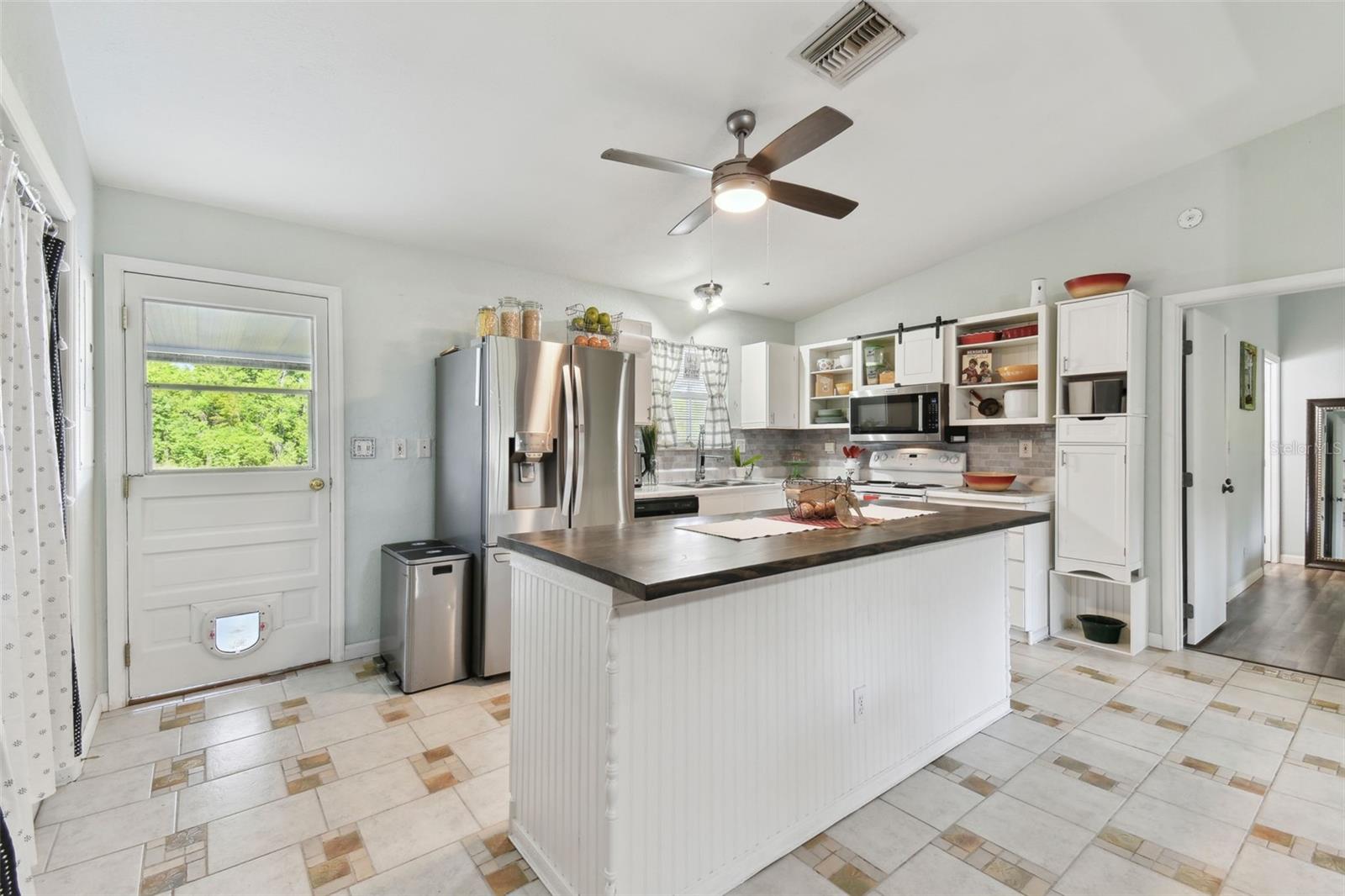 12205 OLD DADE CITY RD, KATHLEEN, FL, 33849