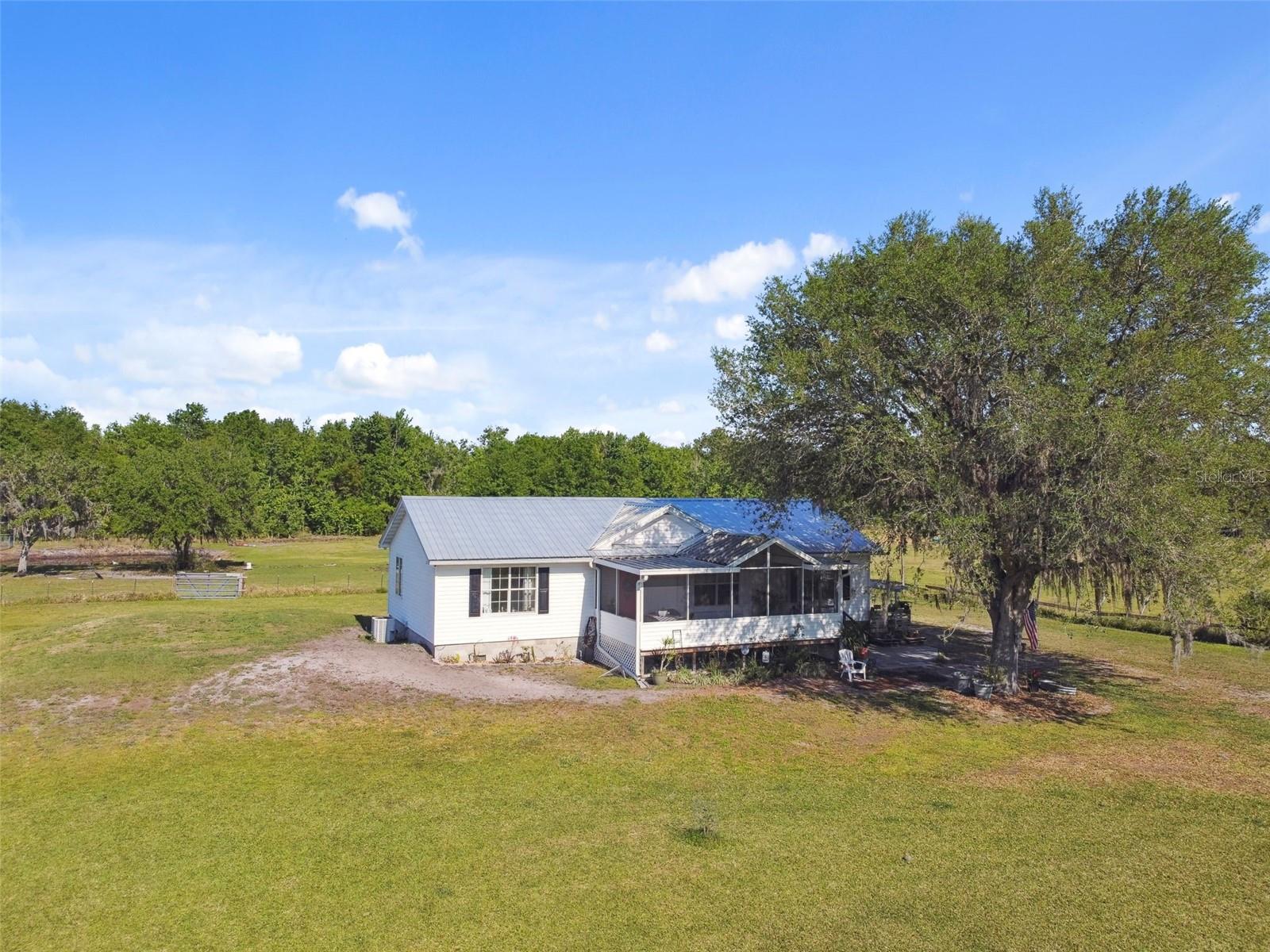 12205 OLD DADE CITY RD, KATHLEEN, FL, 33849