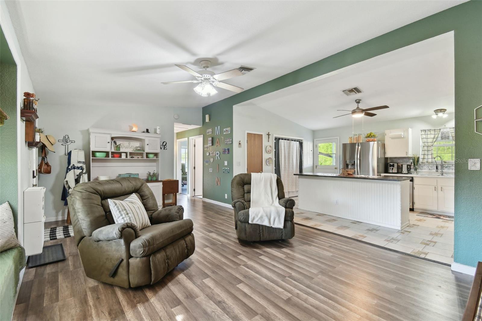 12205 OLD DADE CITY RD, KATHLEEN, FL, 33849