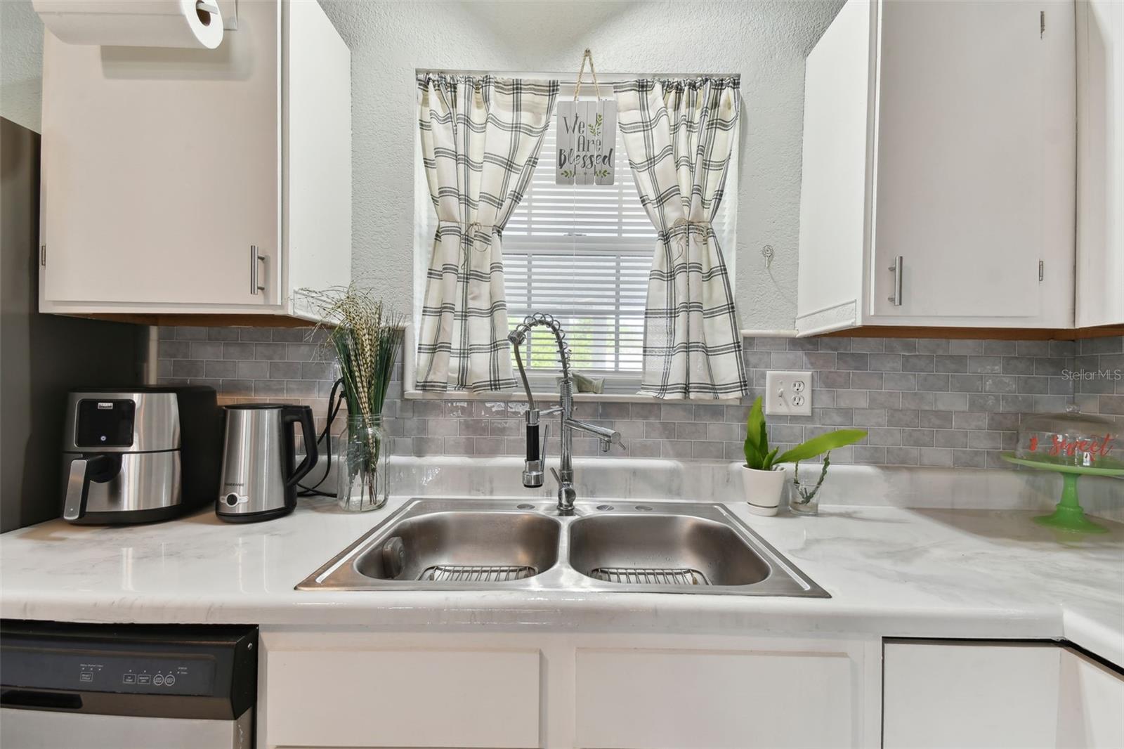 12205 OLD DADE CITY RD, KATHLEEN, FL, 33849