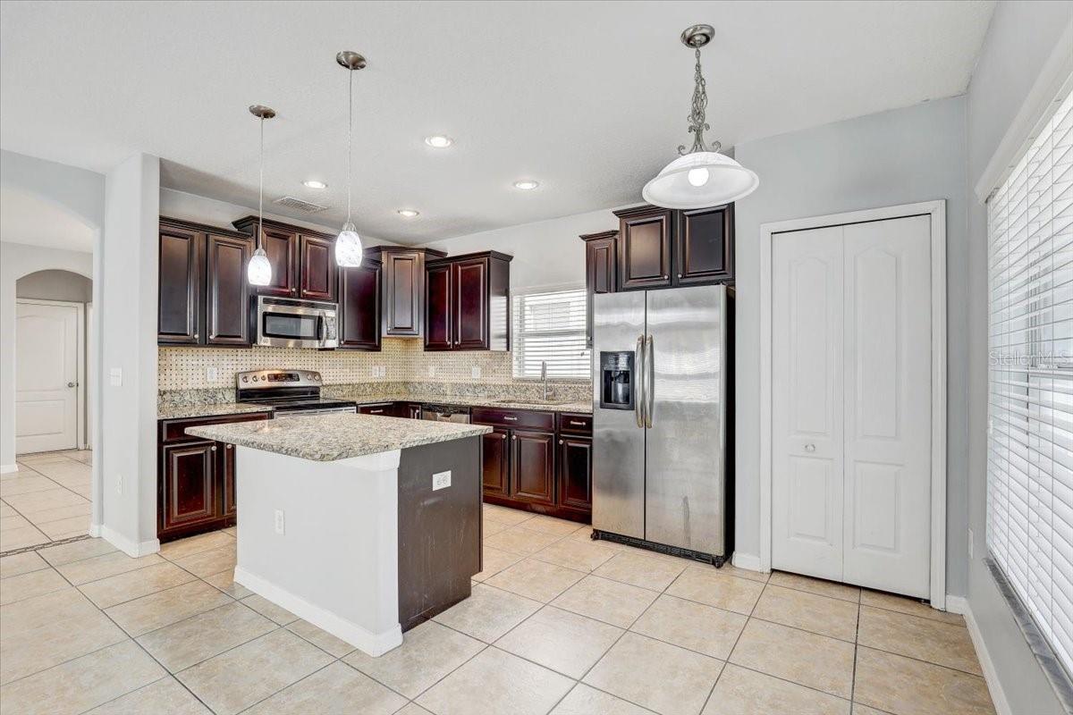 10524 WHITE PEACOCK PL, RIVERVIEW, FL, 33578