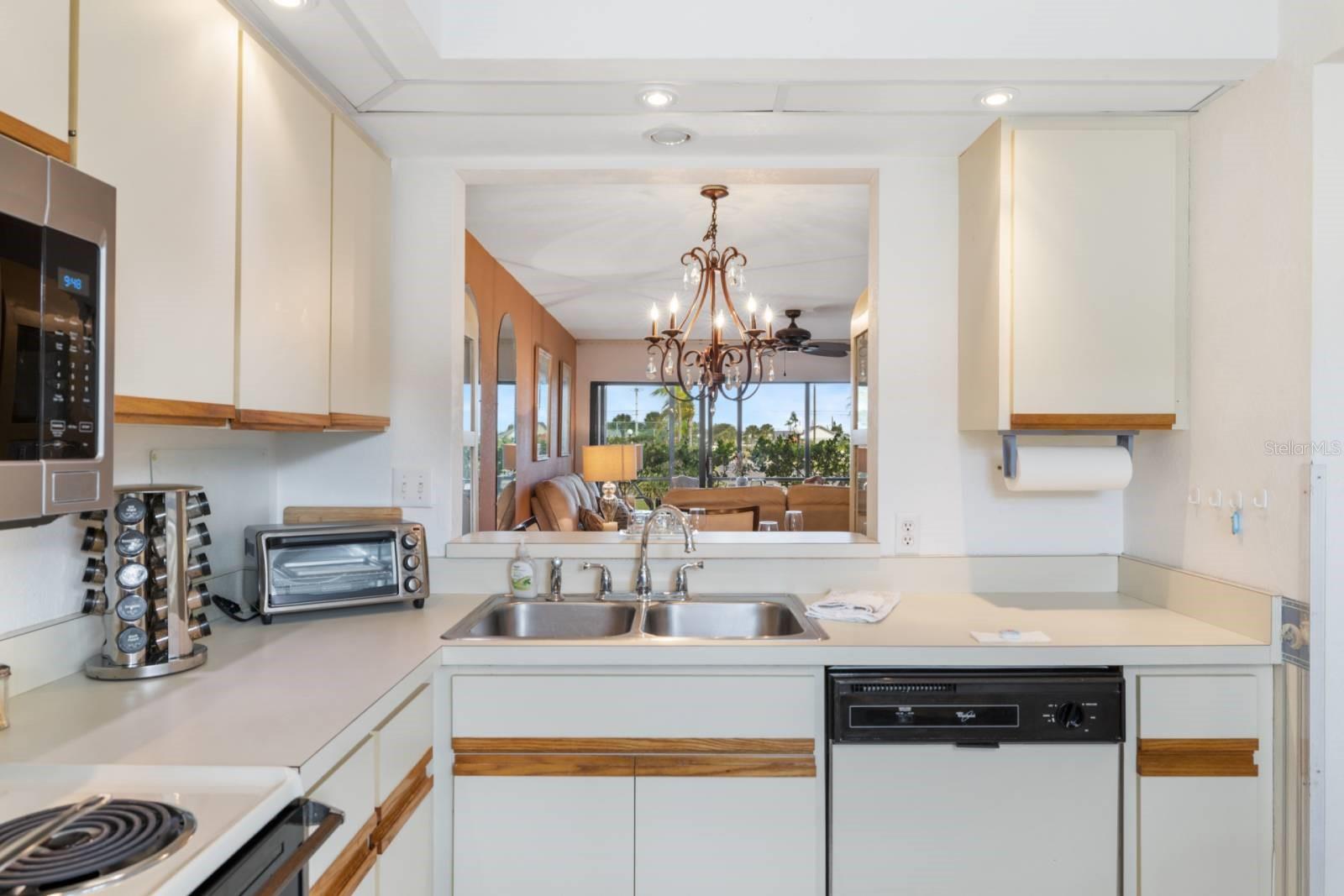 2275 S MCCALL RD #102, ENGLEWOOD, FL, 34224