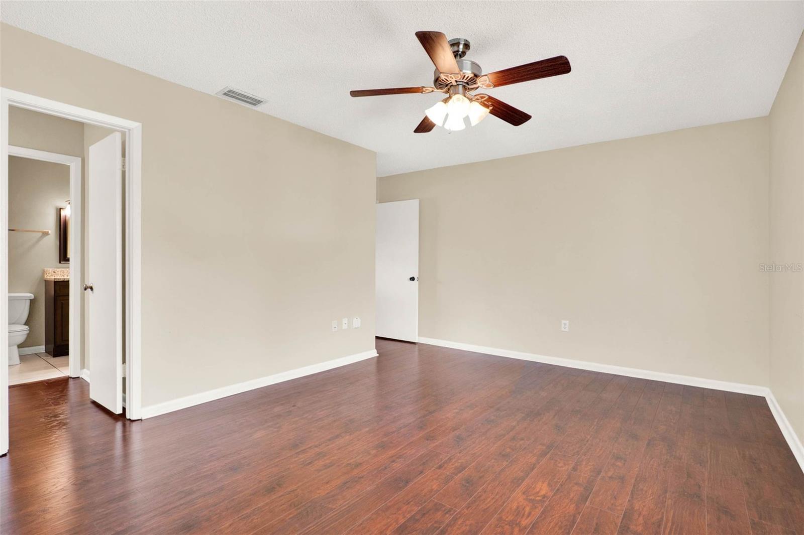 525 CONWAY RD #144, ORLANDO, FL, 32807