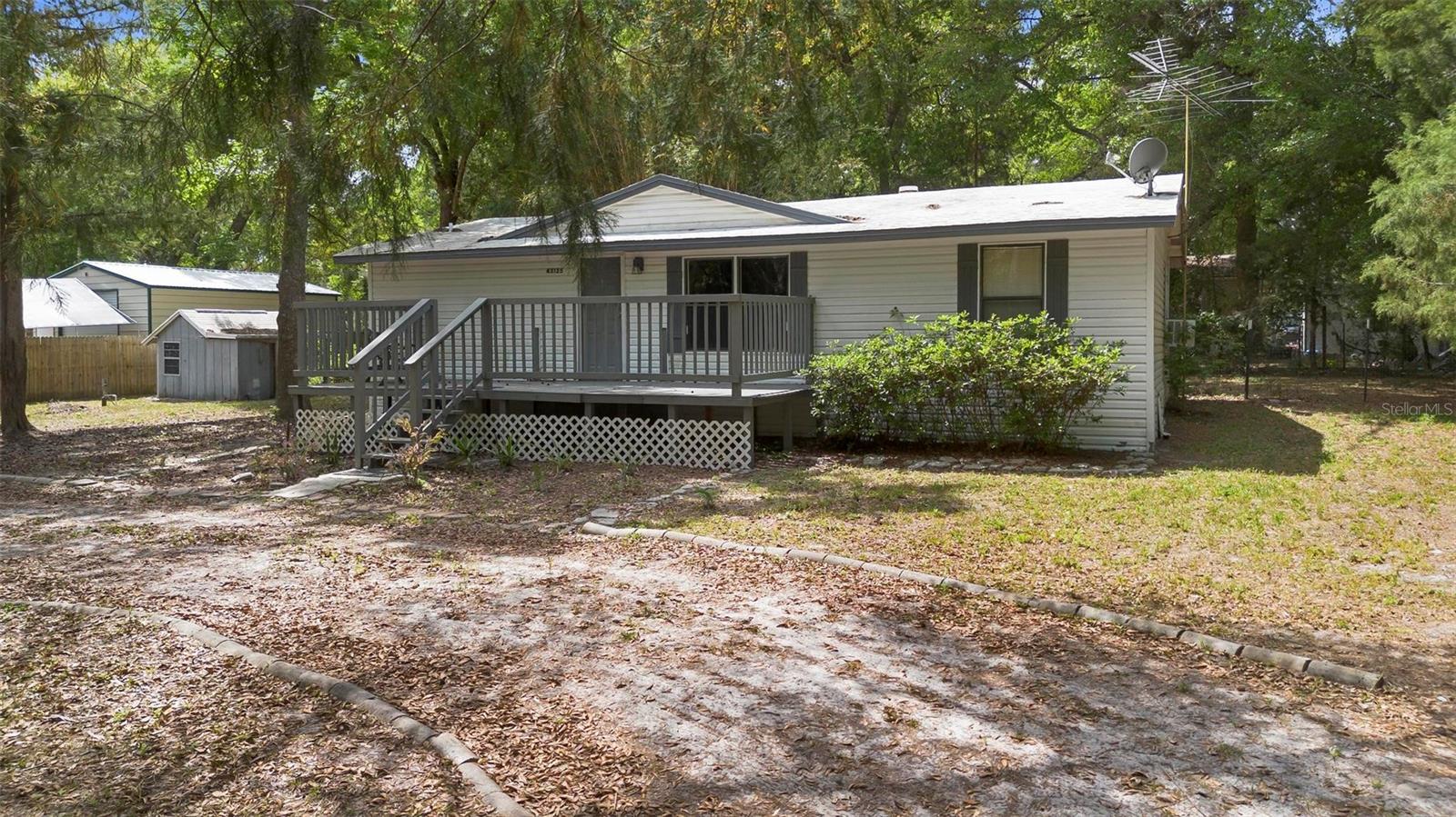 43125 E 2ND ST, PAISLEY, FL, 32767