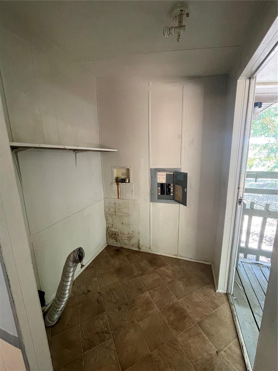 43125 E 2ND ST, PAISLEY, FL, 32767