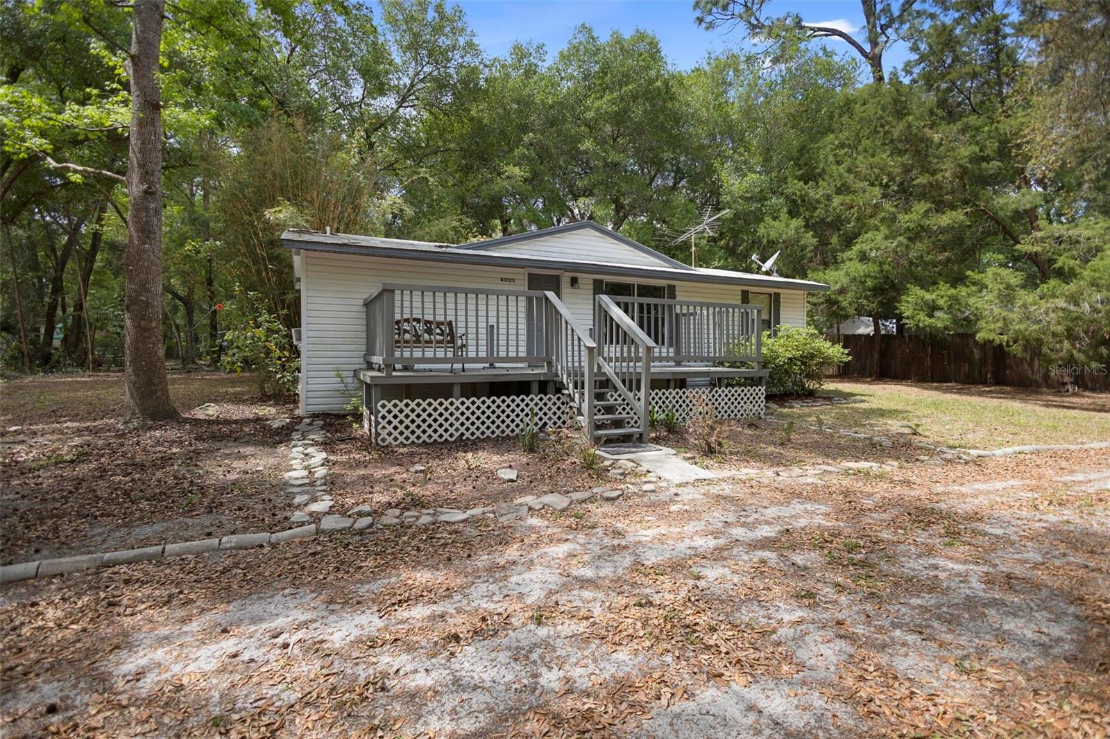 43125 E 2ND ST, PAISLEY, FL, 32767