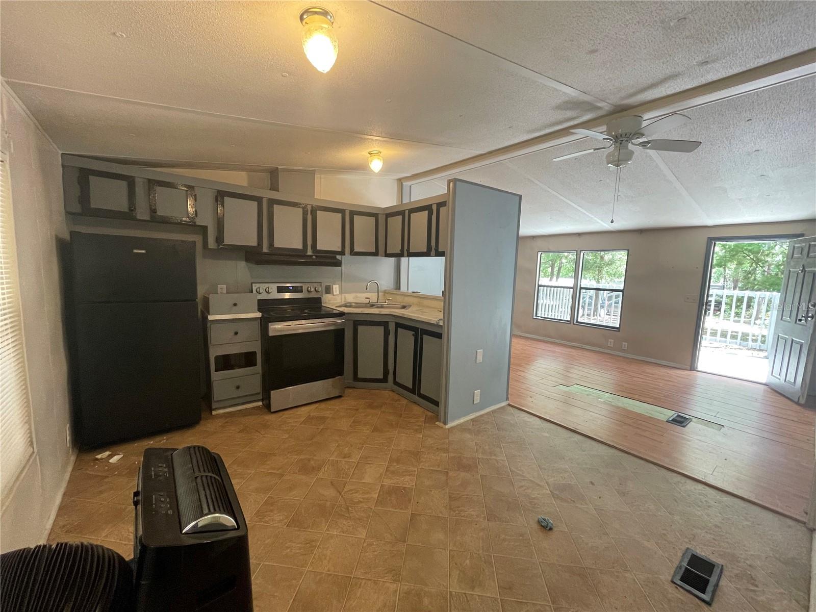 43125 E 2ND ST, PAISLEY, FL, 32767