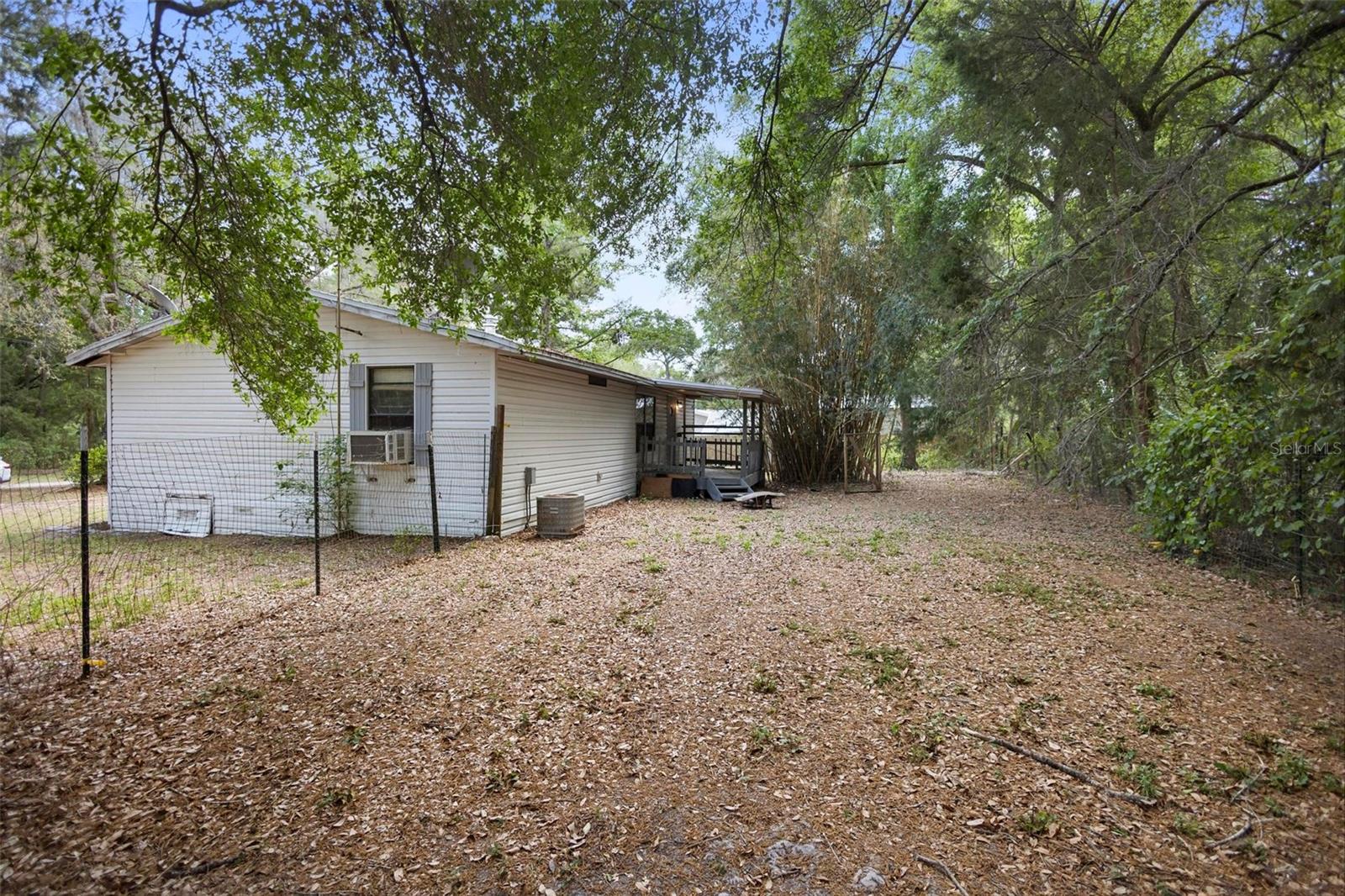 43125 E 2ND ST, PAISLEY, FL, 32767