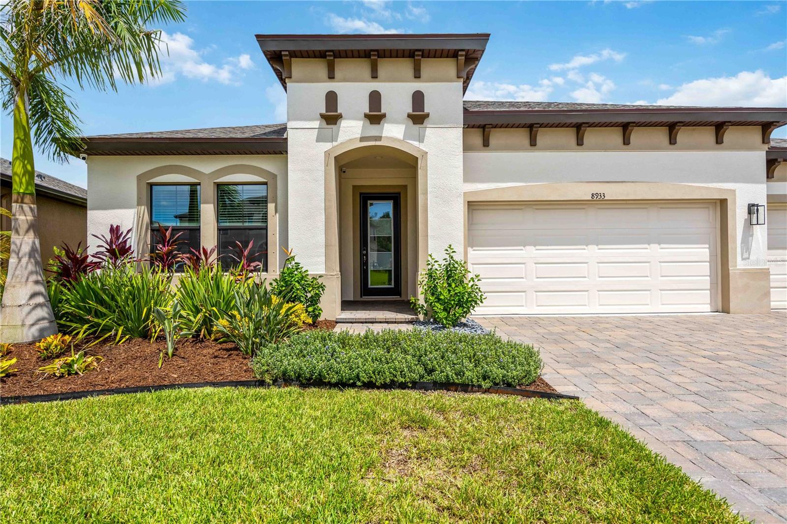 8933 ISABELLA CIR, PARRISH, FL, 34219