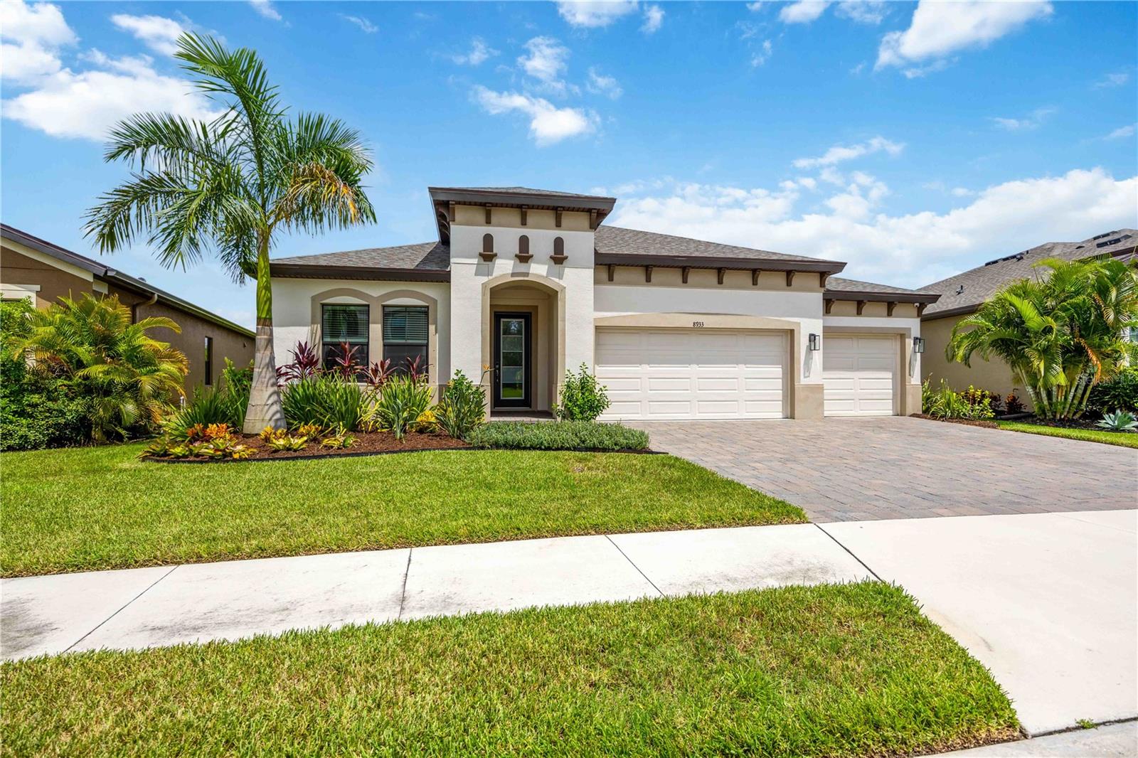 8933 ISABELLA CIR, PARRISH, FL, 34219