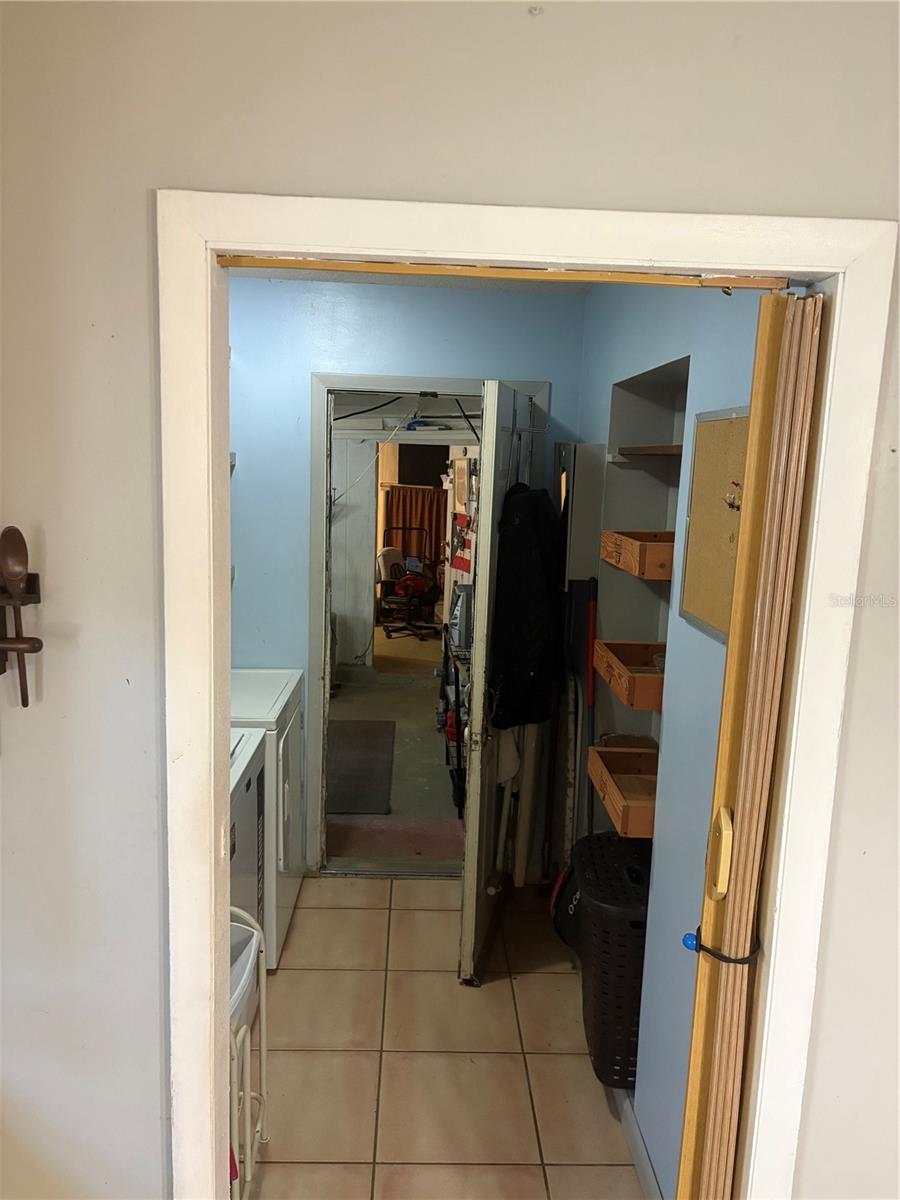 2306 W VIRGINIA AVE, TAMPA, FL, 33607