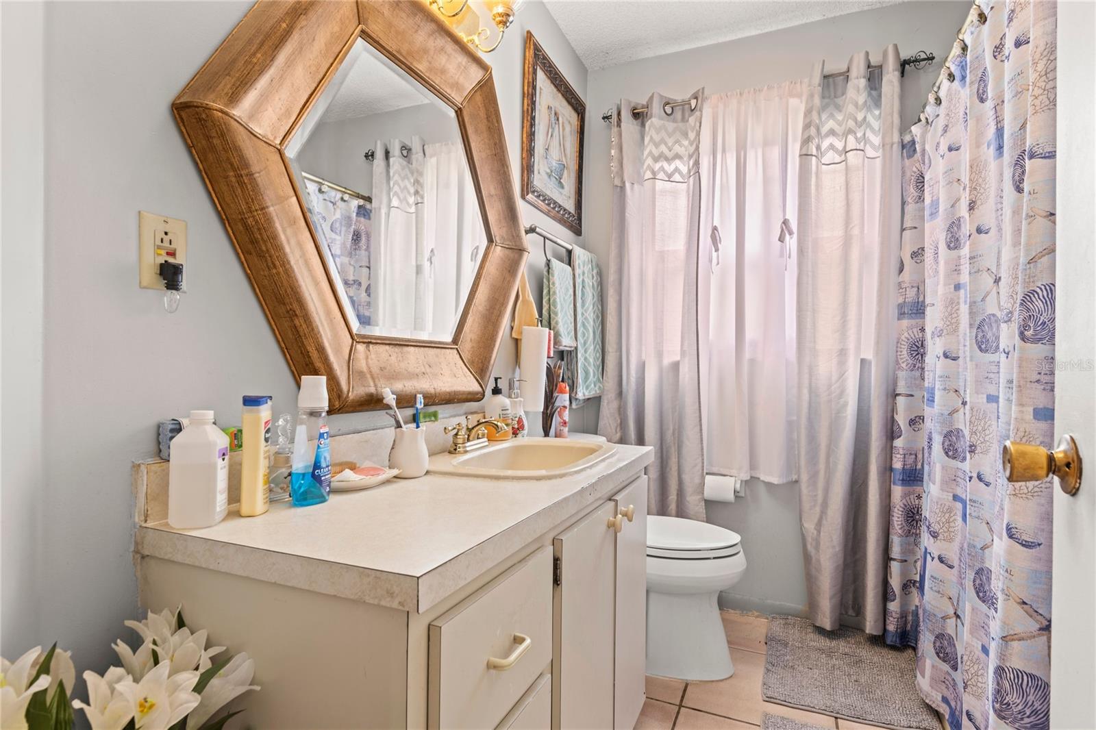 2306 W VIRGINIA AVE, TAMPA, FL, 33607