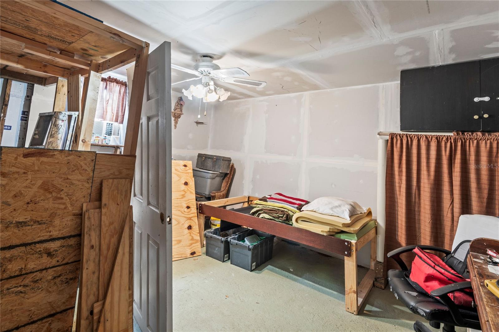 2306 W VIRGINIA AVE, TAMPA, FL, 33607