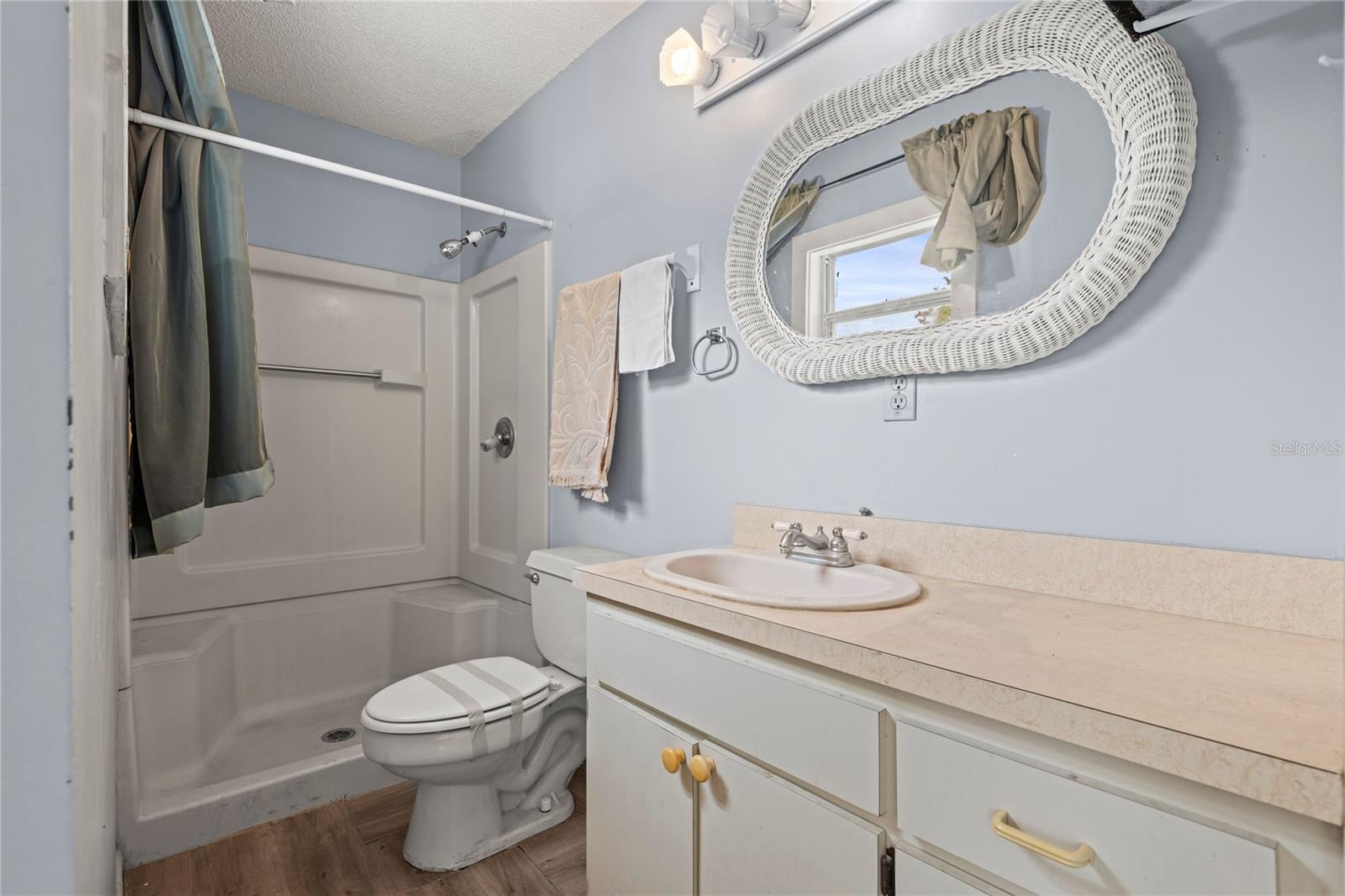 2306 W VIRGINIA AVE, TAMPA, FL, 33607