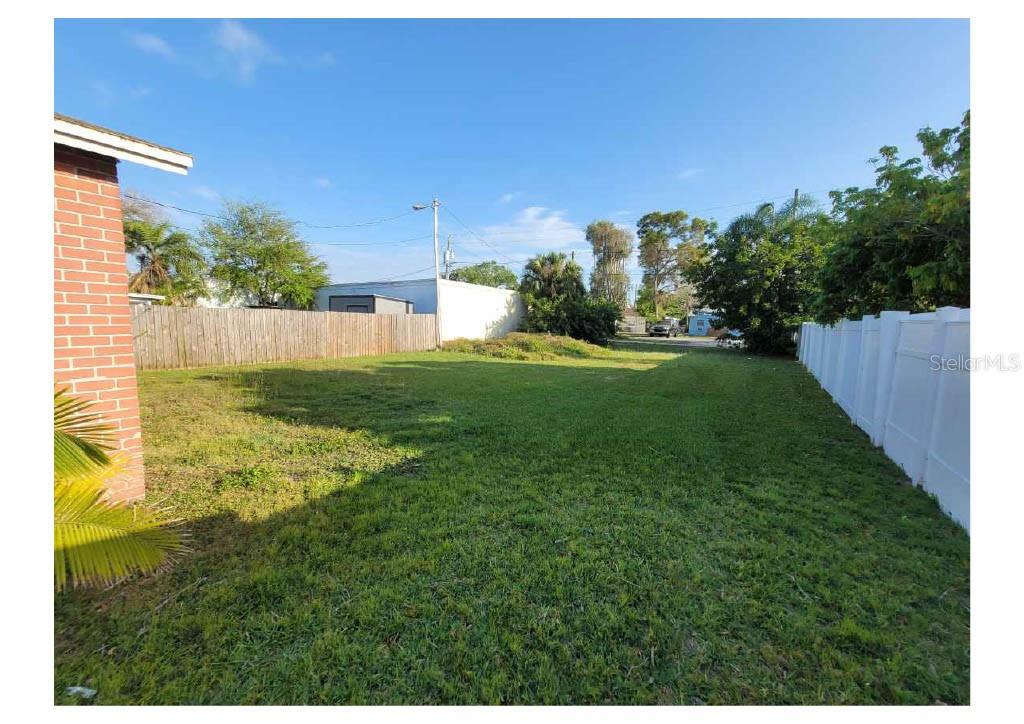 6266 76TH AVE N, PINELLAS PARK, FL, 33781