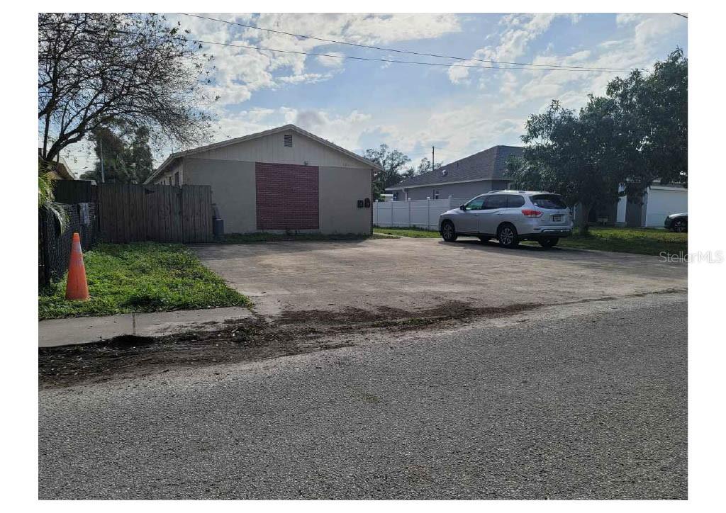 6266 76TH AVE N, PINELLAS PARK, FL, 33781