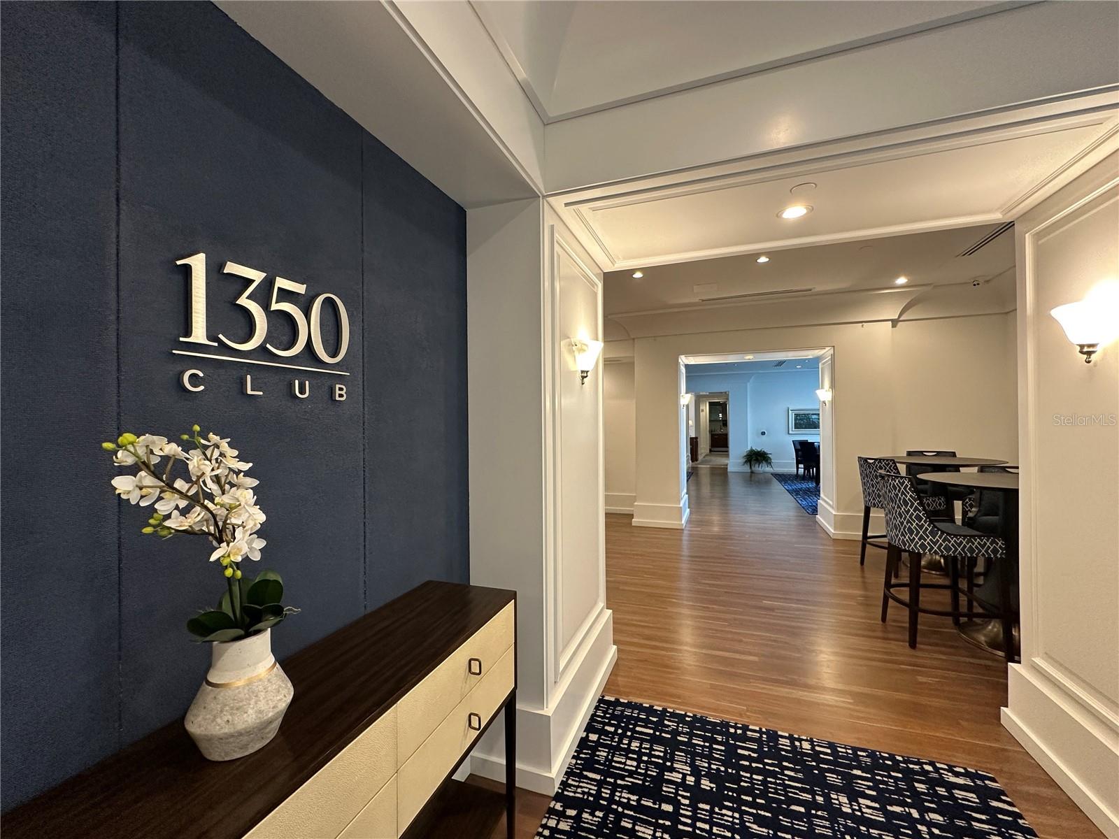 1350 MAIN ST #1401, SARASOTA, FL, 34236