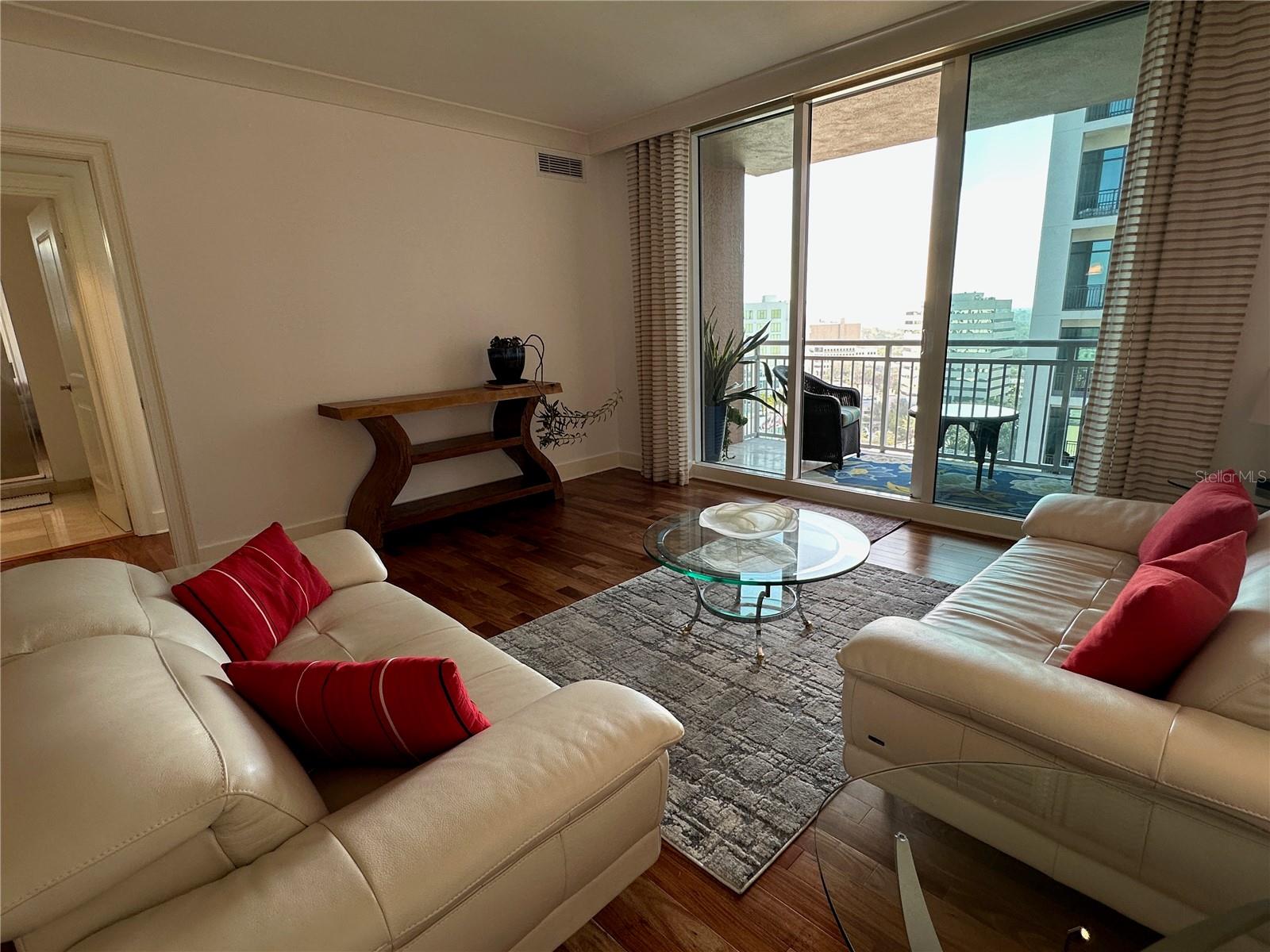 1350 MAIN ST #1401, SARASOTA, FL, 34236