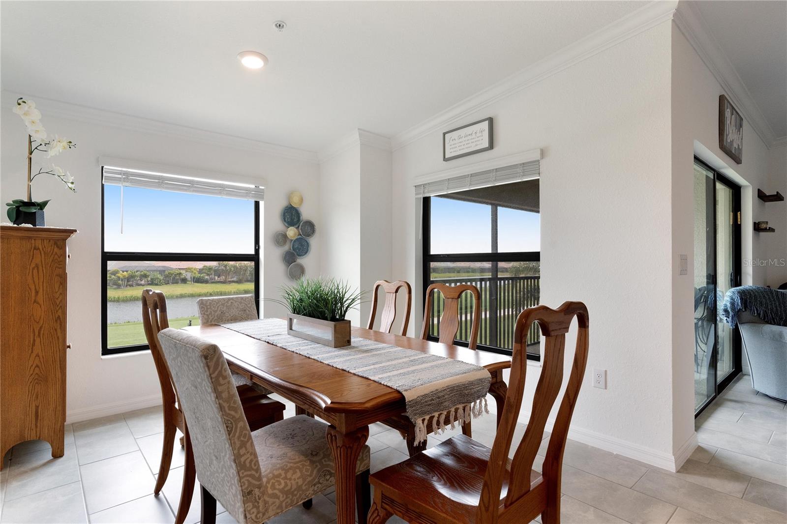 5685 PALMER CIR #204, BRADENTON, FL, 34211