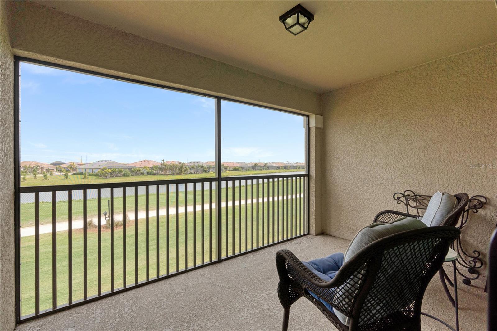 5685 PALMER CIR #204, BRADENTON, FL, 34211