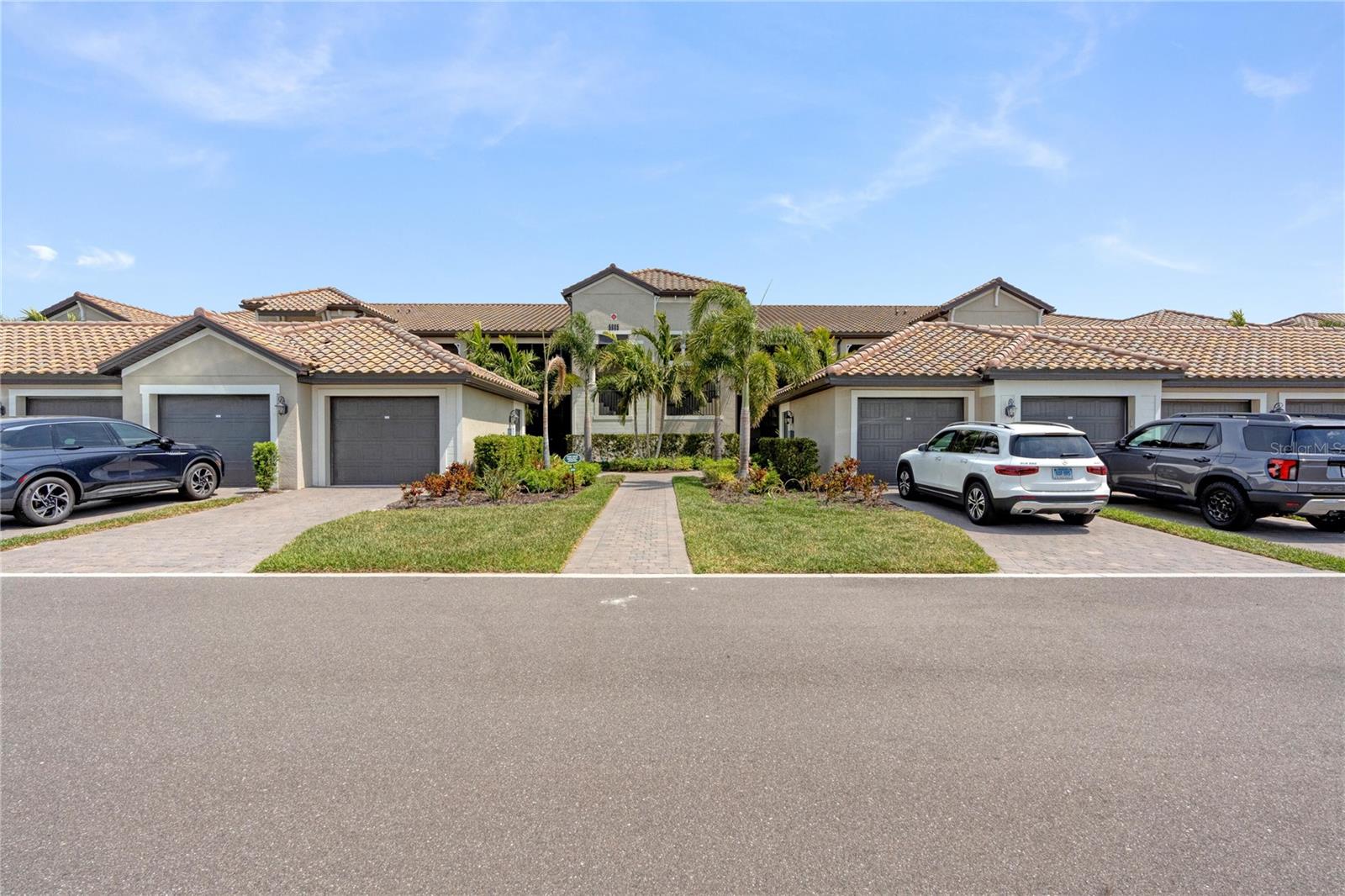 5685 PALMER CIR #204, BRADENTON, FL, 34211