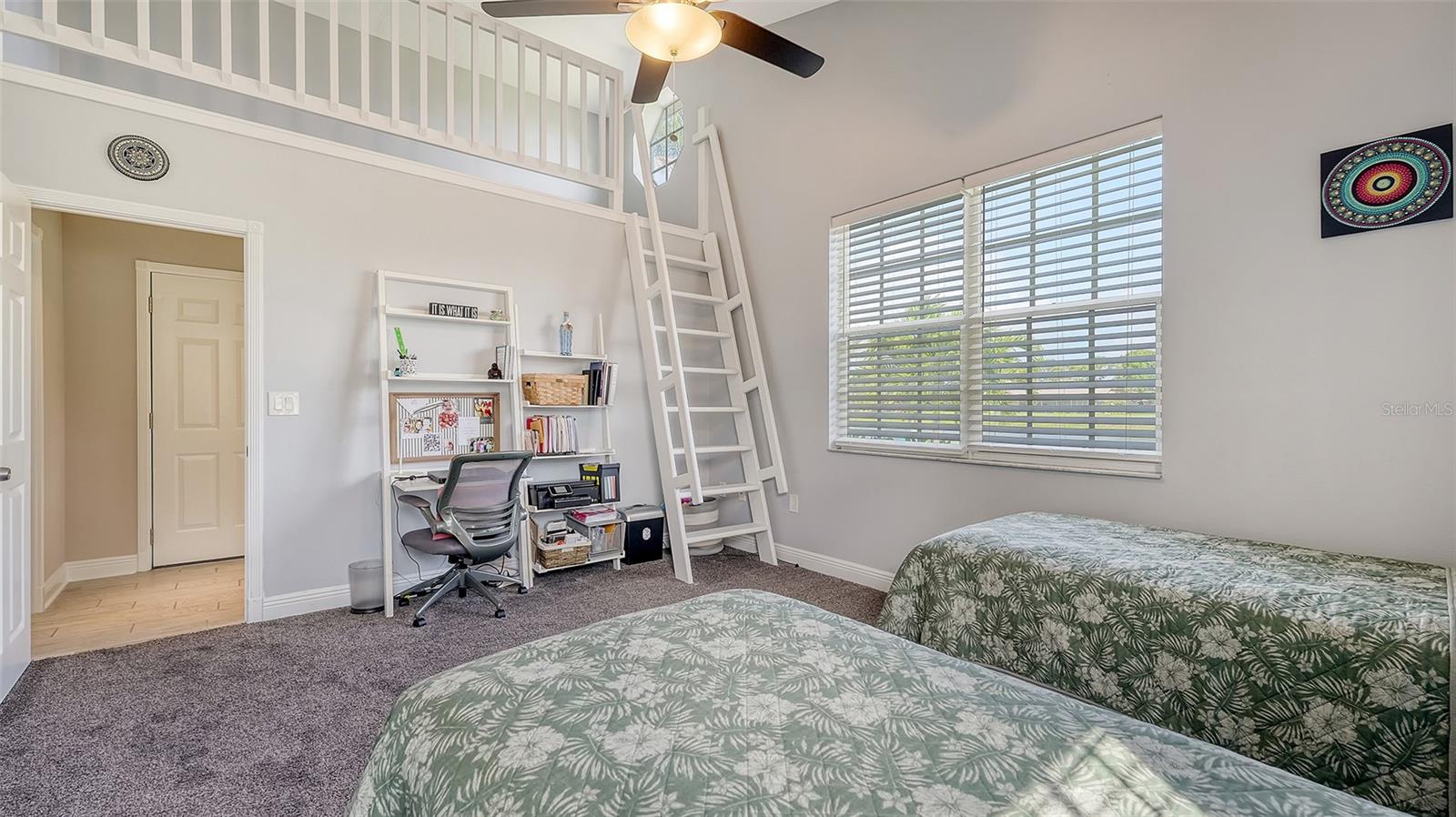 8301 EAGLE LAKE DR, SARASOTA, FL, 34241