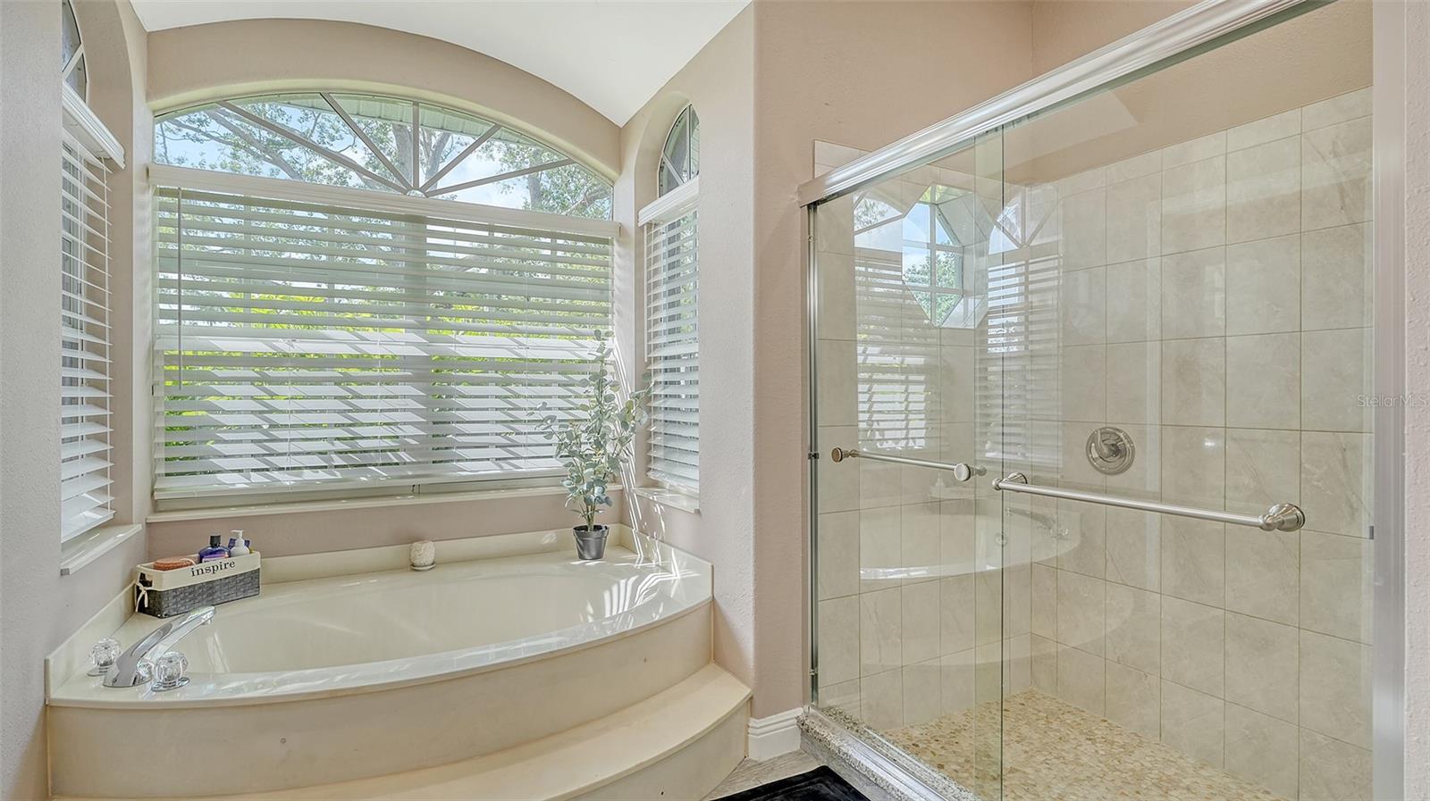 8301 EAGLE LAKE DR, SARASOTA, FL, 34241