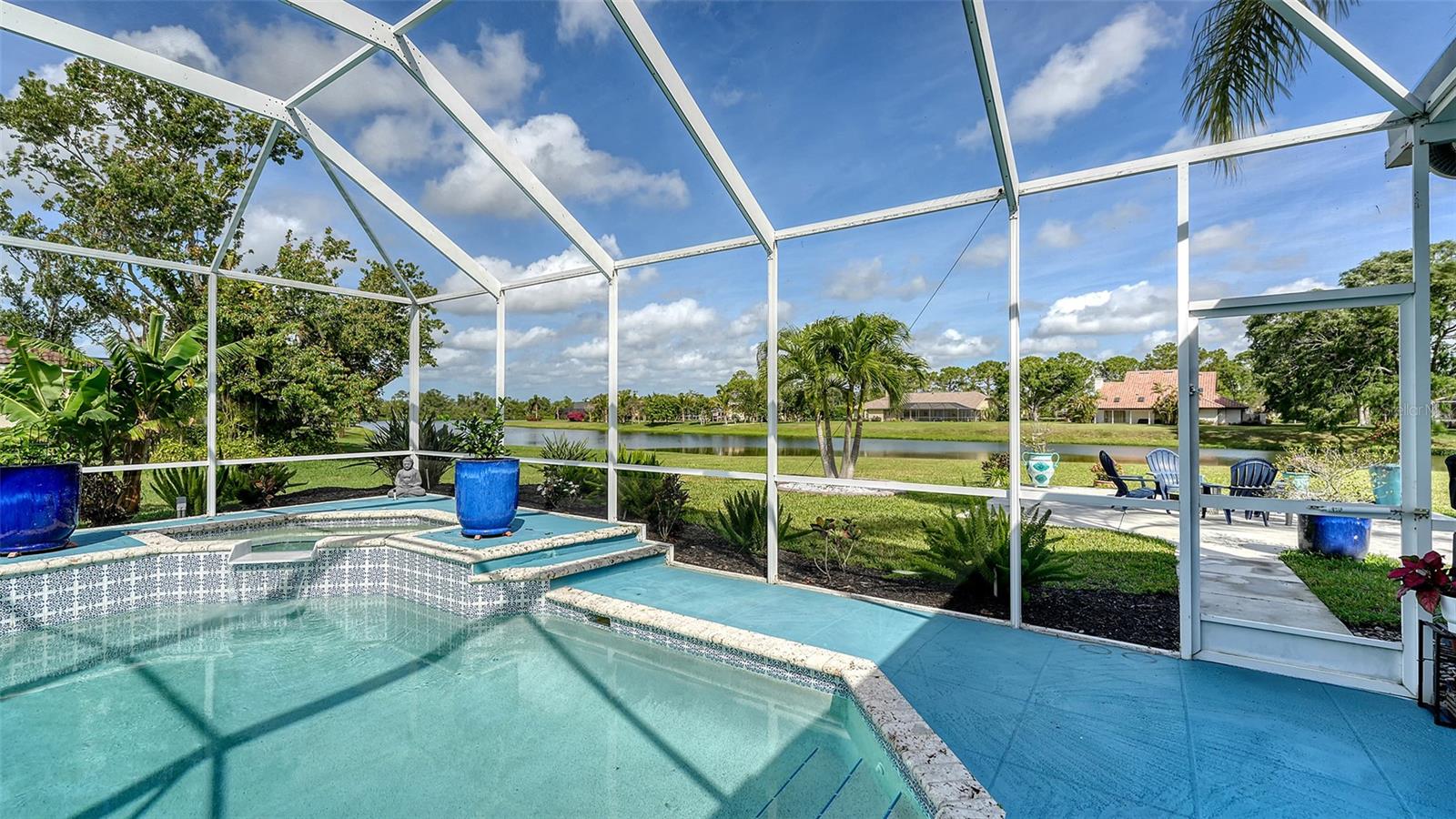 8301 EAGLE LAKE DR, SARASOTA, FL, 34241