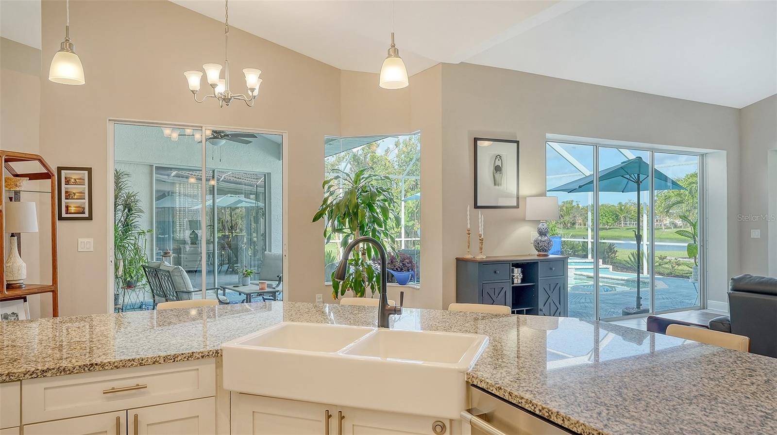 8301 EAGLE LAKE DR, SARASOTA, FL, 34241