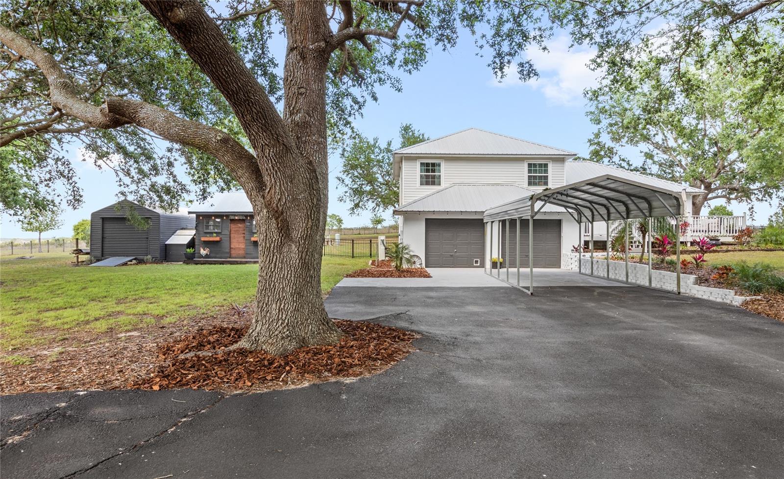 7823 BARON AVE, HOWEY IN THE HILLS, FL, 34737