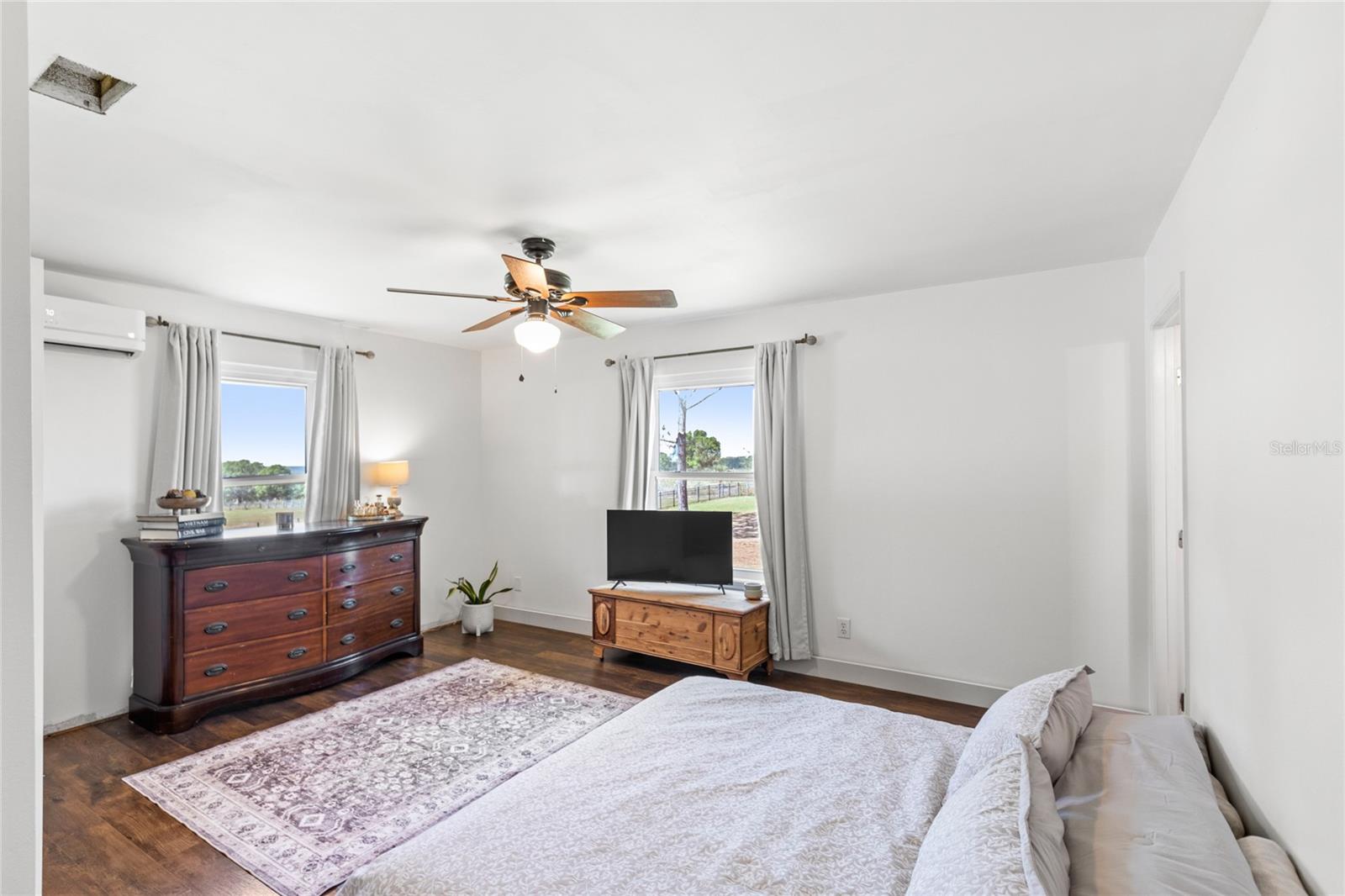 7823 BARON AVE, HOWEY IN THE HILLS, FL, 34737