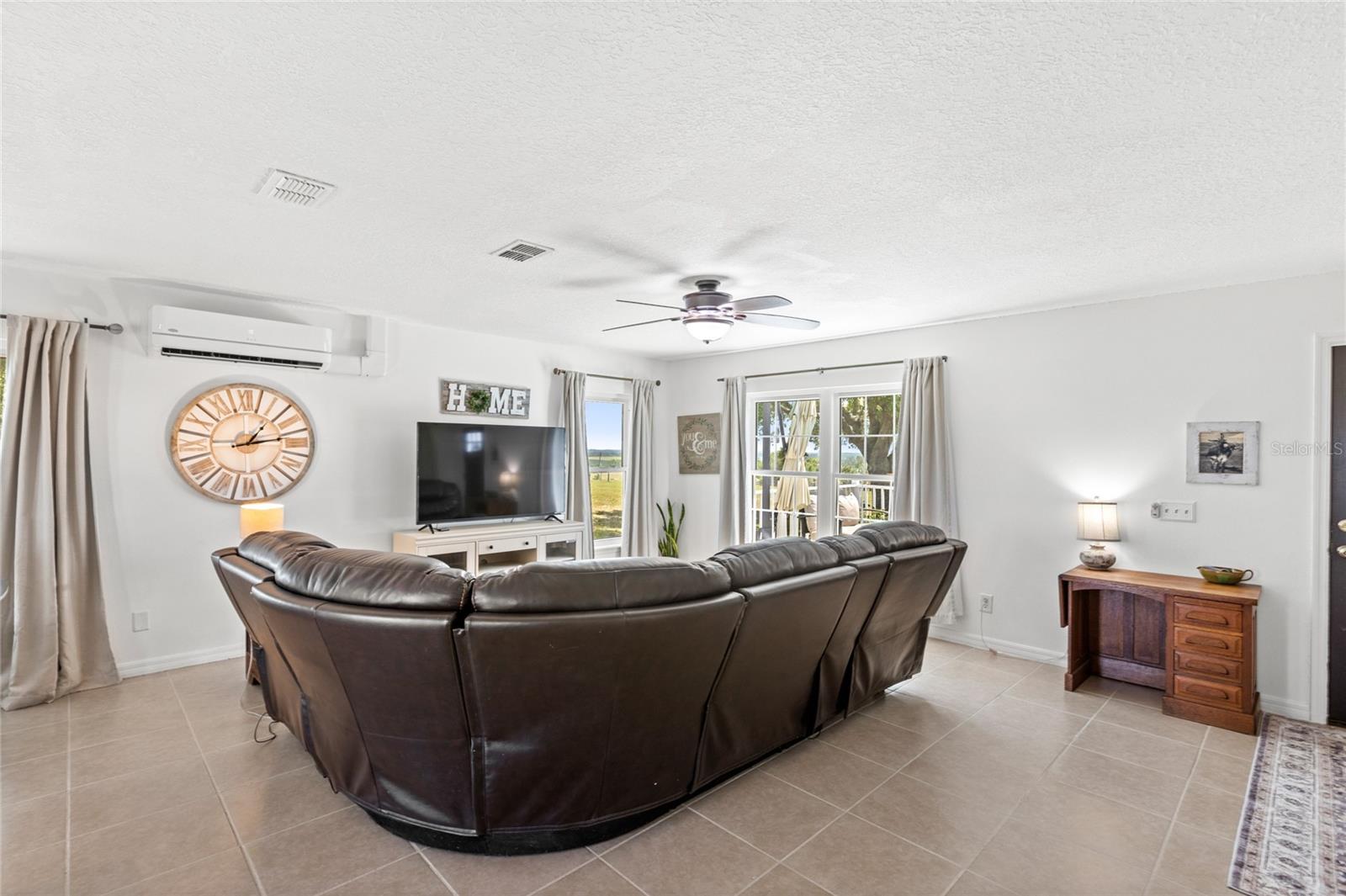 7823 BARON AVE, HOWEY IN THE HILLS, FL, 34737