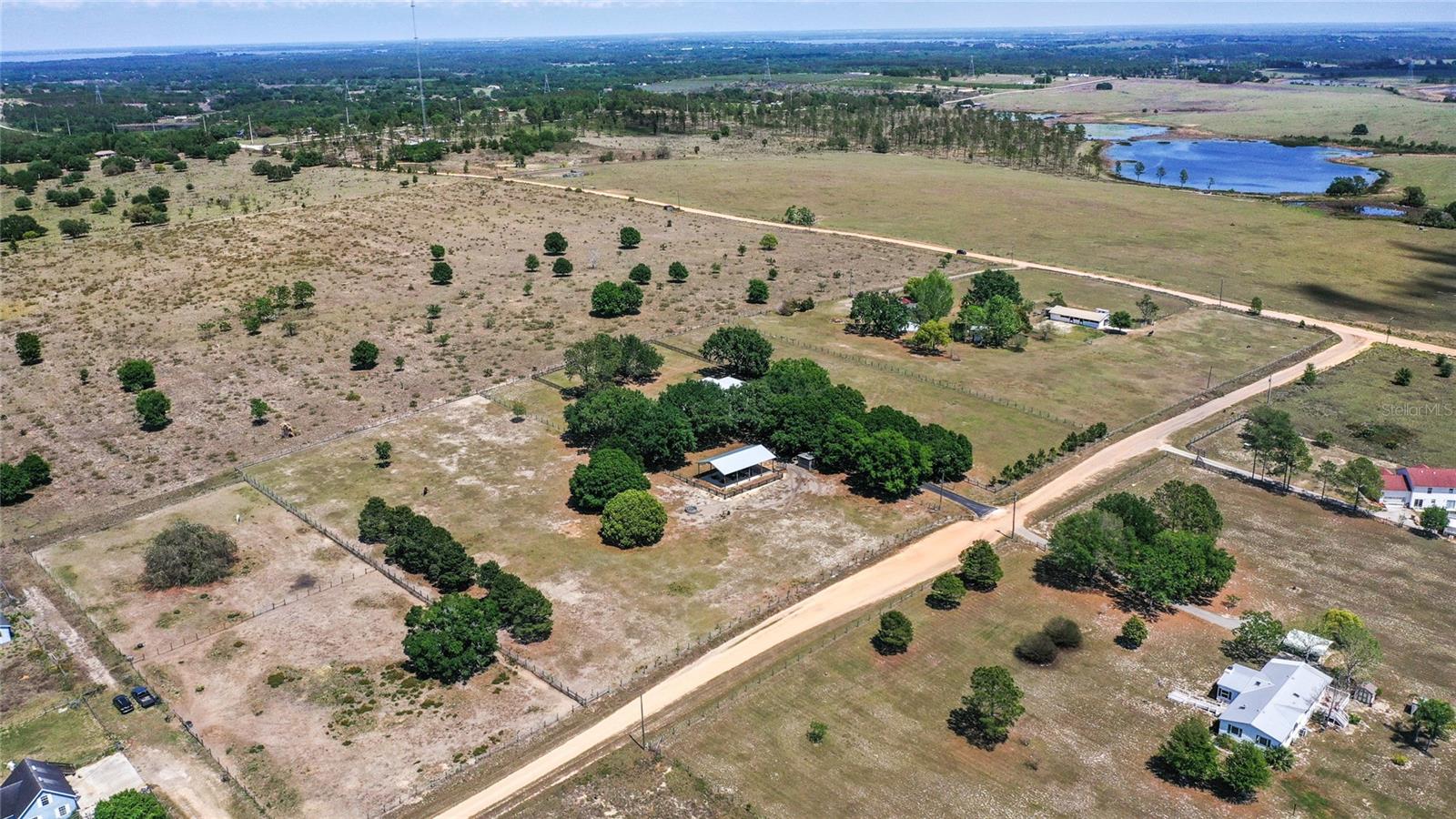 7823 BARON AVE, HOWEY IN THE HILLS, FL, 34737