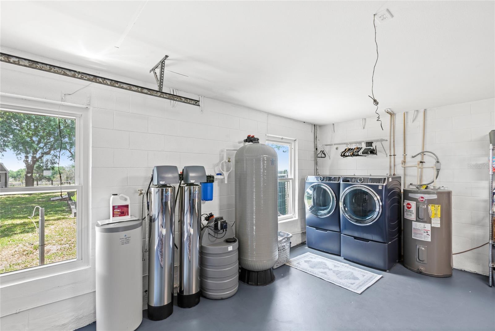 7823 BARON AVE, HOWEY IN THE HILLS, FL, 34737