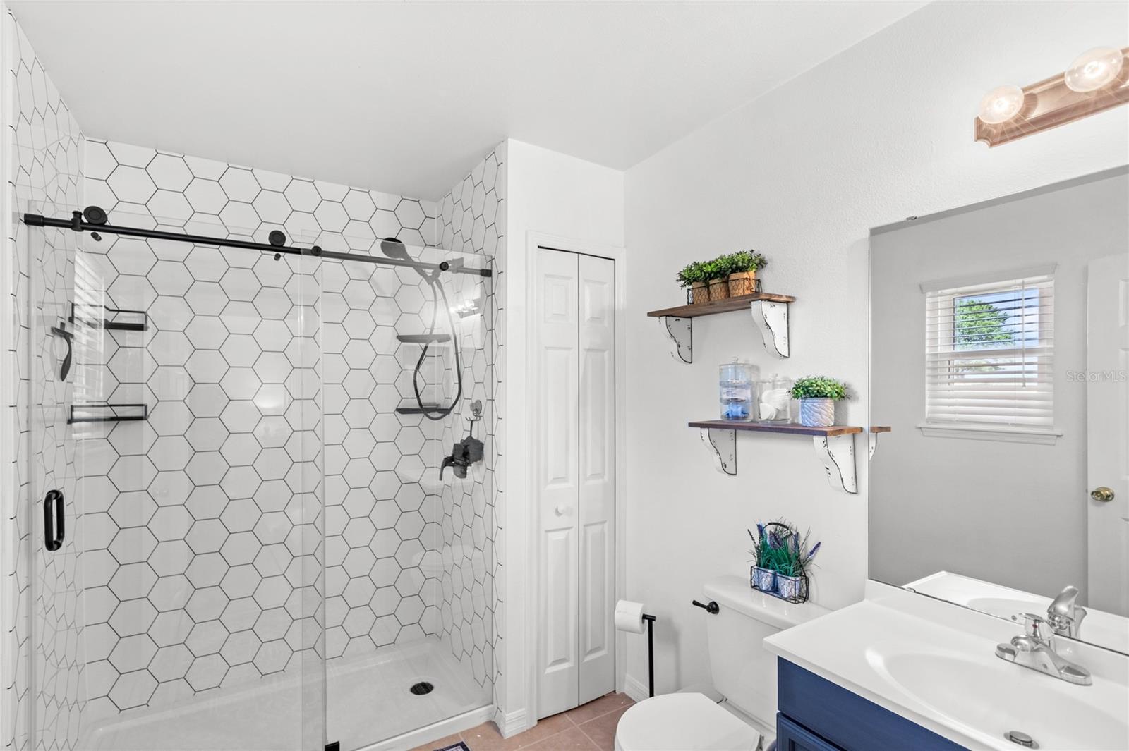 7823 BARON AVE, HOWEY IN THE HILLS, FL, 34737