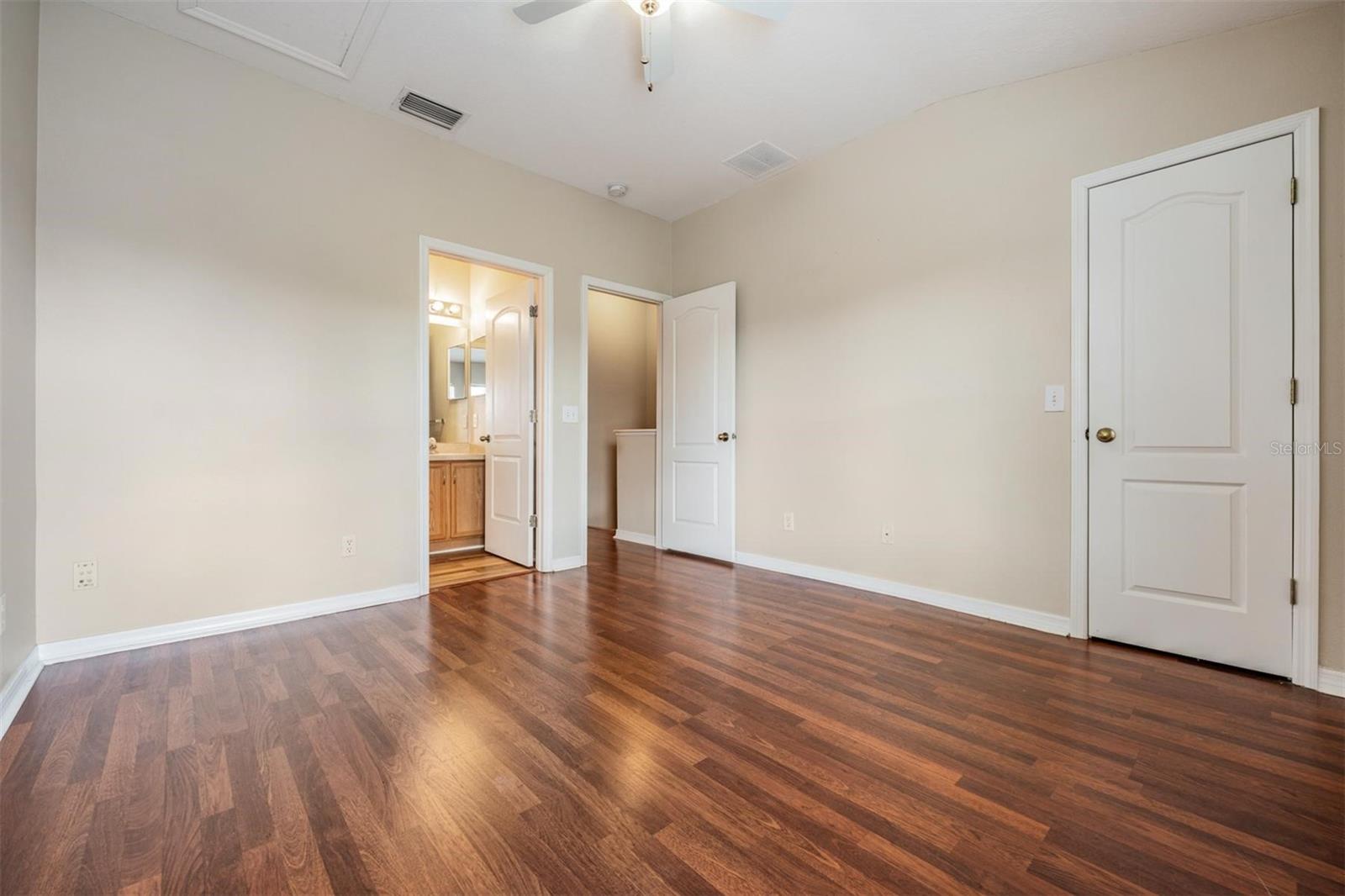16351 SWAN VIEW CIR, ODESSA, FL, 33556