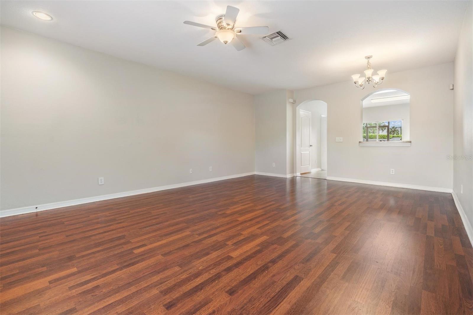 16351 SWAN VIEW CIR, ODESSA, FL, 33556