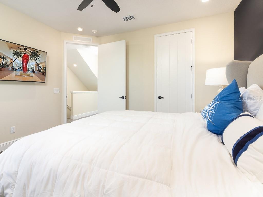 8001 SAND BAR DR, KISSIMMEE, FL, 34747