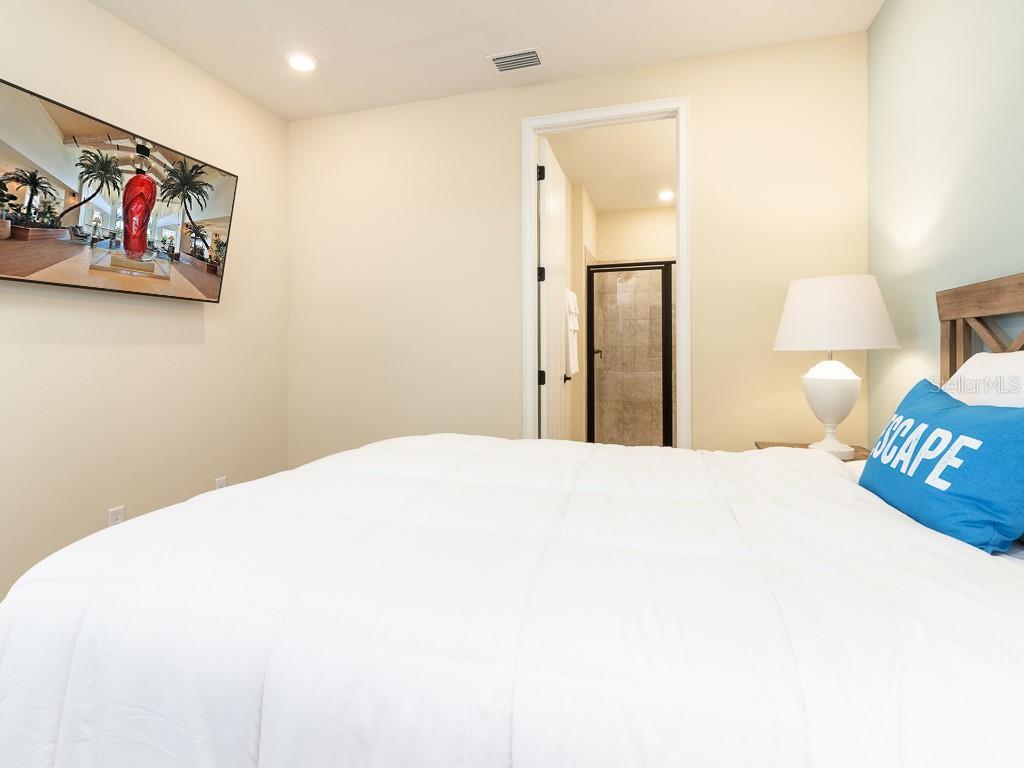 8001 SAND BAR DR, KISSIMMEE, FL, 34747