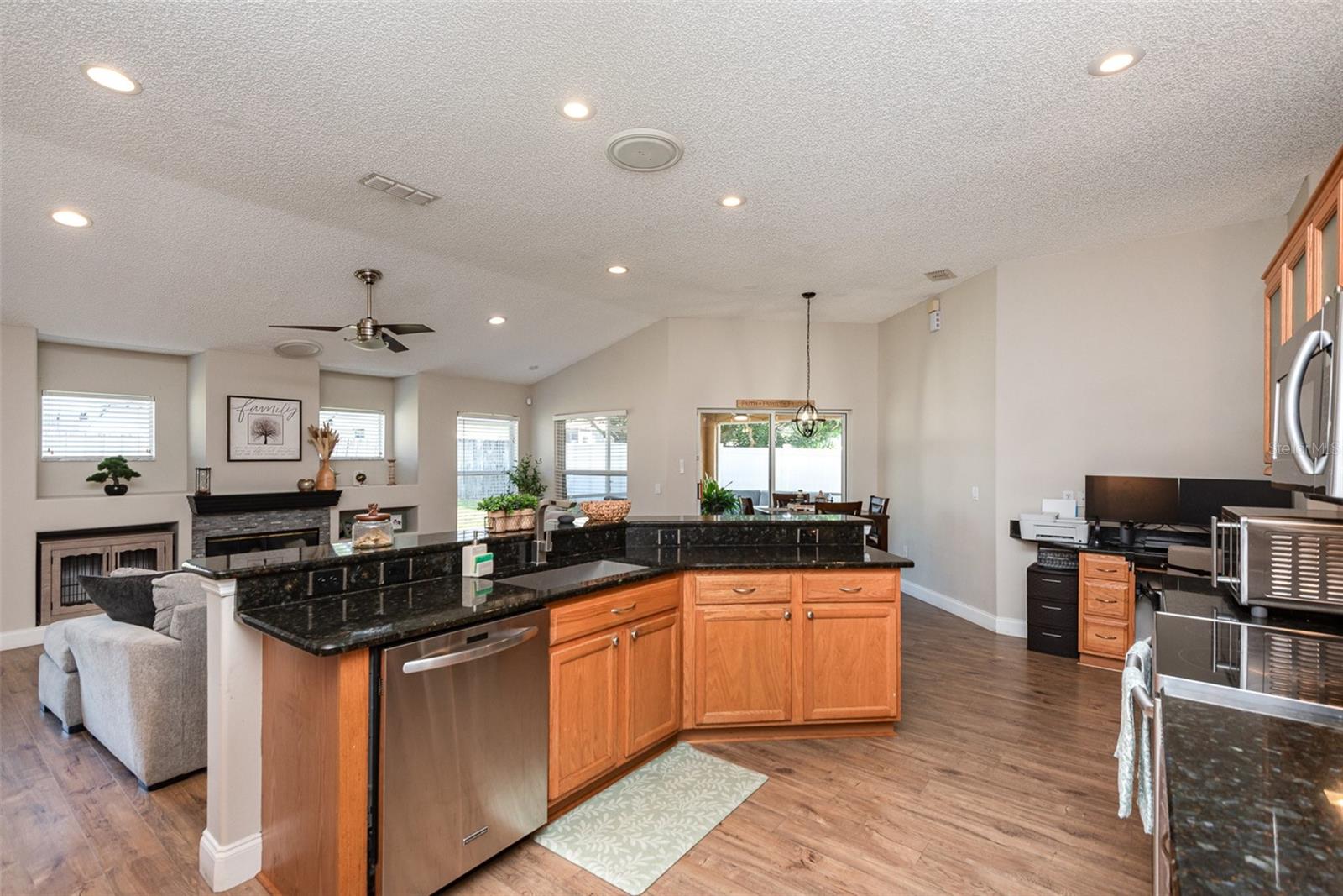 1448 CEDAR PINE DR, DELTONA, FL, 32725