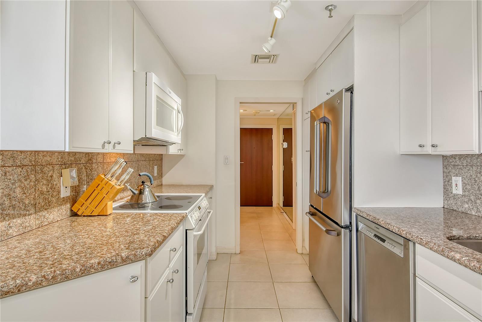 1211 GULF OF MEXICO DR #704, LONGBOAT KEY, FL, 34228