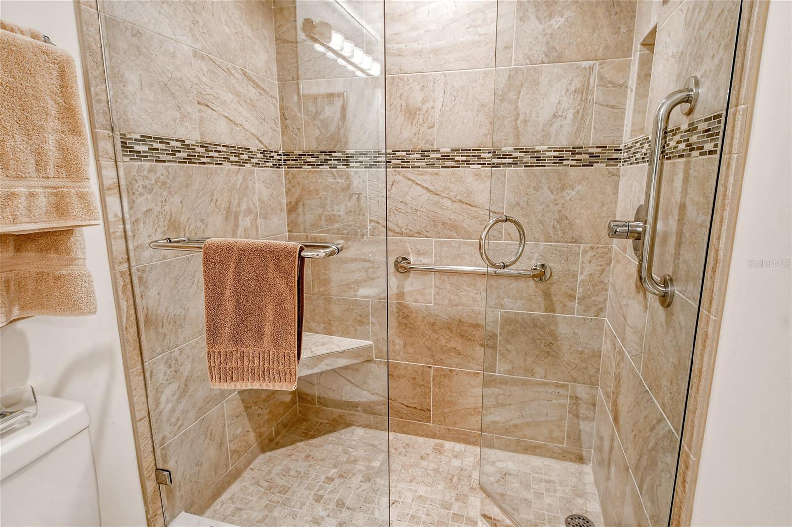 1211 GULF OF MEXICO DR #704, LONGBOAT KEY, FL, 34228
