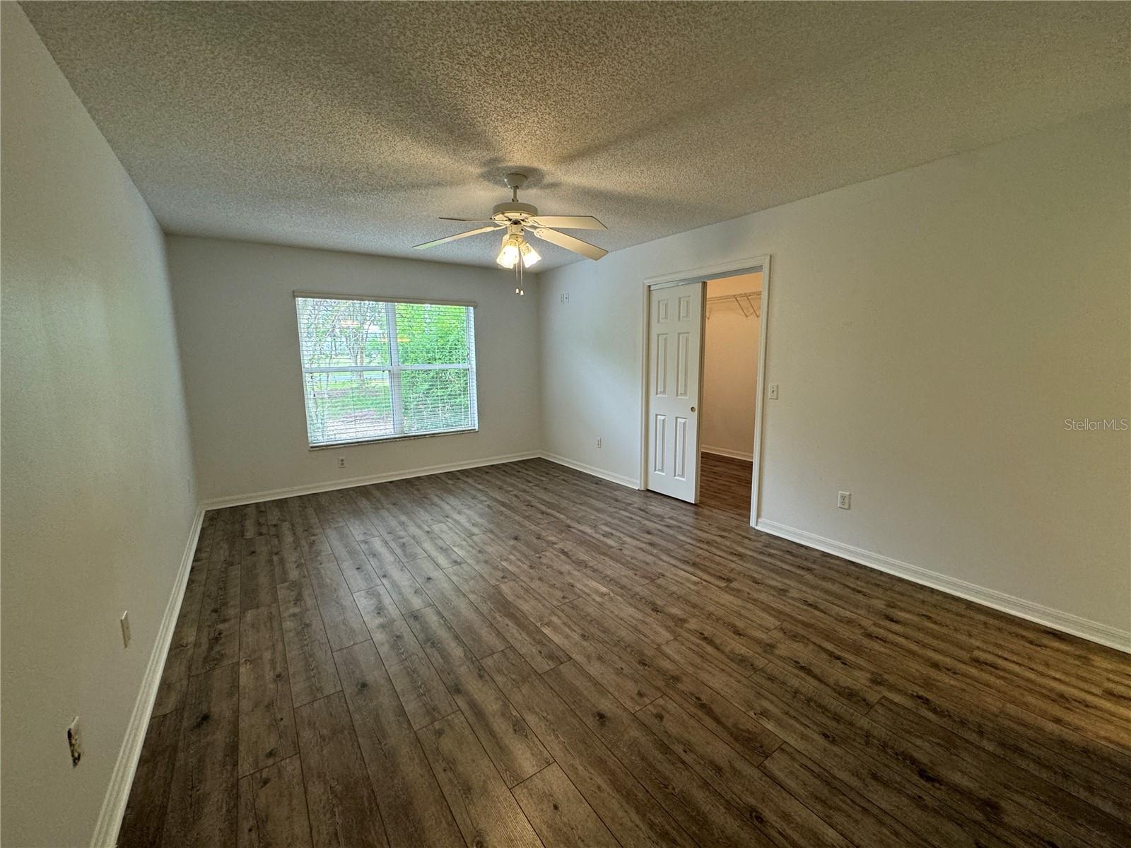 1105 SAN ANTONIO LN, LADY LAKE, FL, 32159